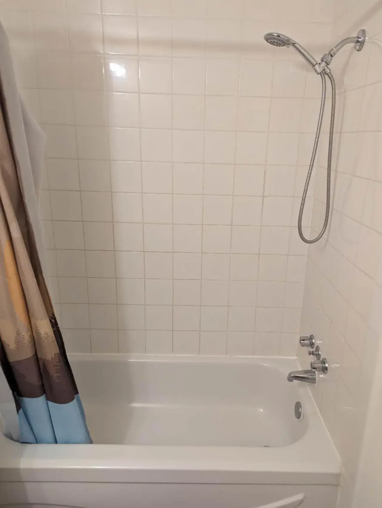 Deluxe King Room with Balcony in Hotel Motel Granby Deluxe King Room with Balcony in Hotel Motel Granby