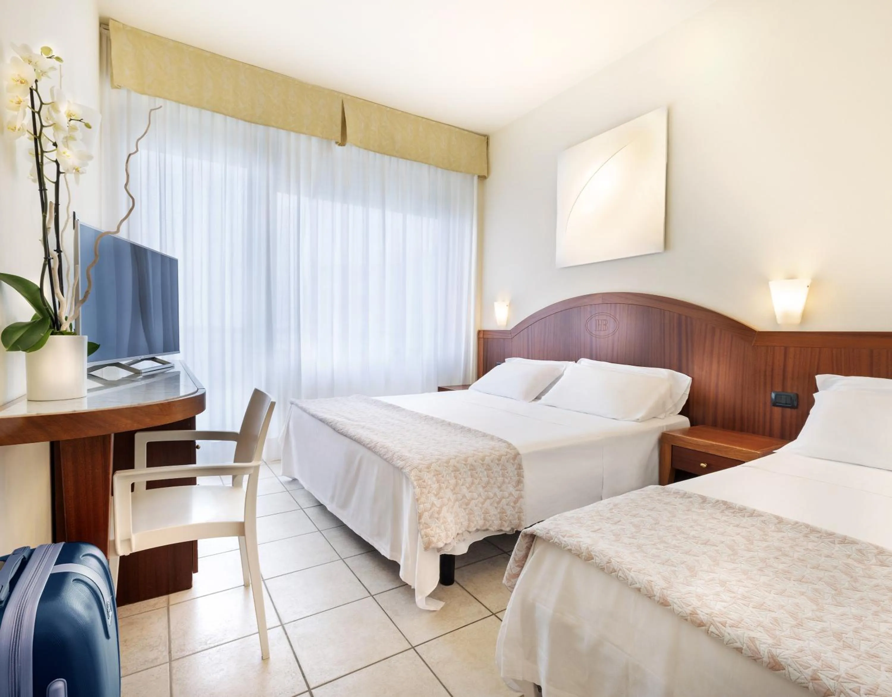 Bed in Hotel Bellevue Beach - sul mare