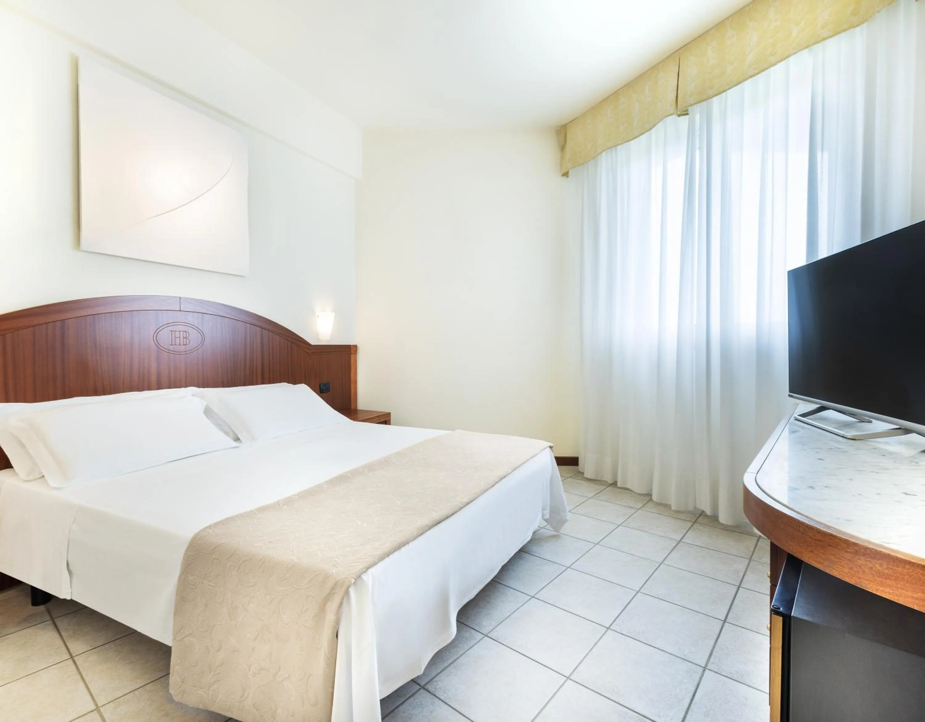 Bed in Hotel Bellevue Beach - sul mare