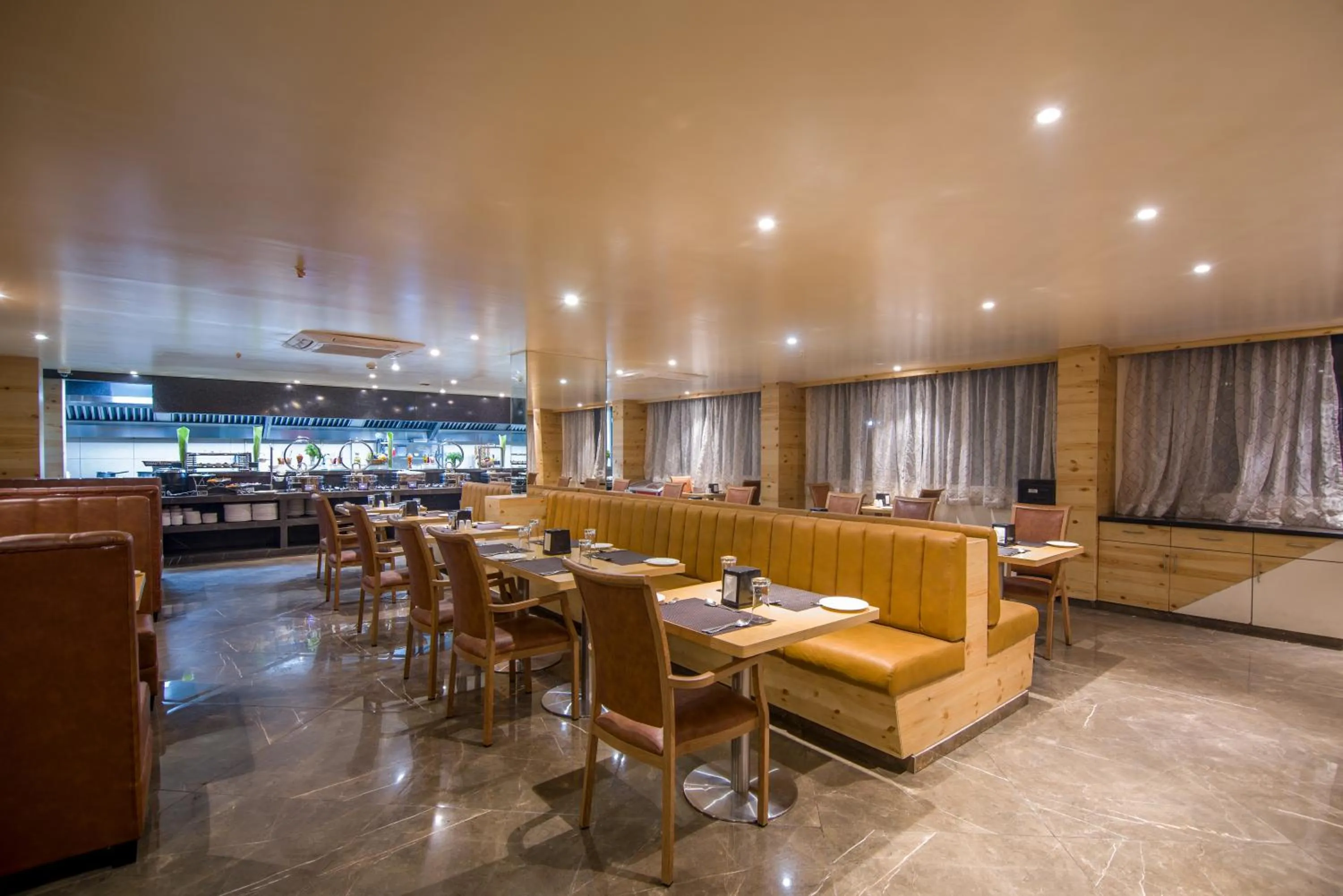 Restaurant/places to eat in Zion - A Luxurious Hotel