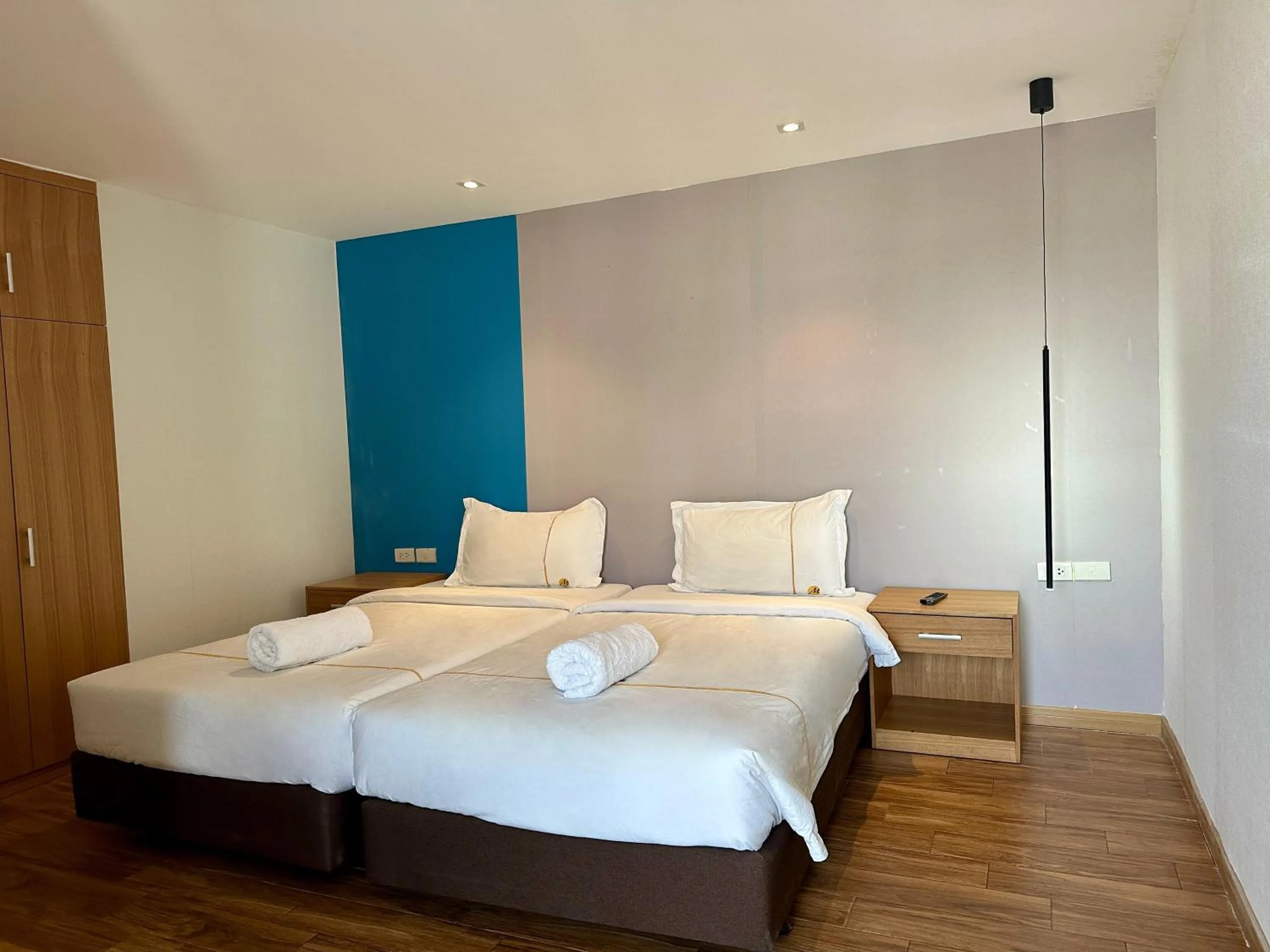 Bedroom, Bed in Pentafield City Residence