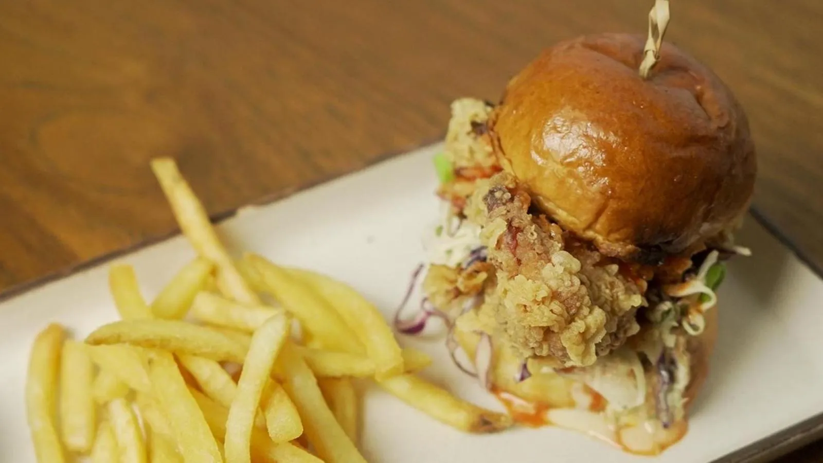 Restaurant/places to eat in Titik Dua