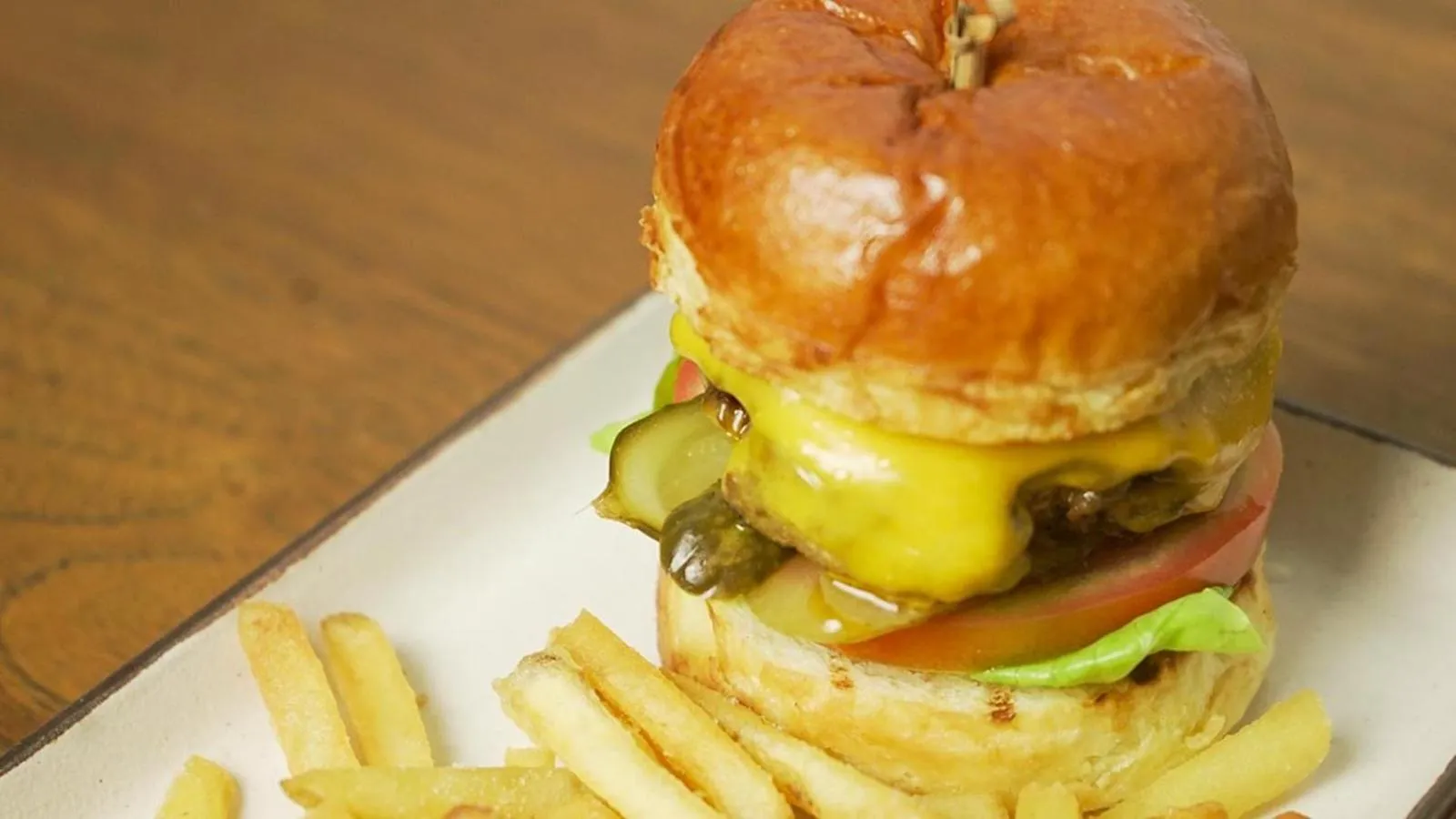 Food and drinks in Titik Dua