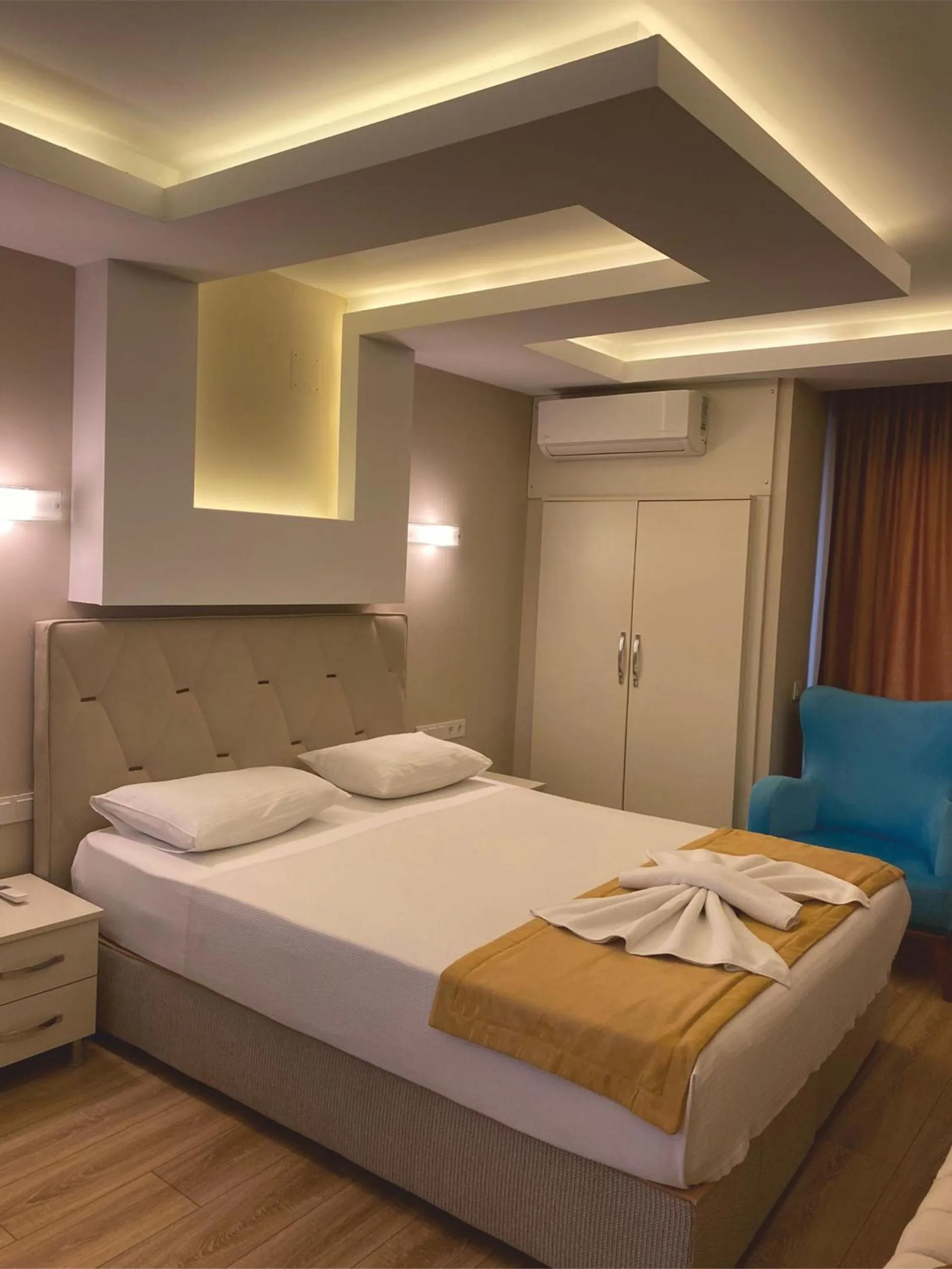 Bed in Arya Otel
