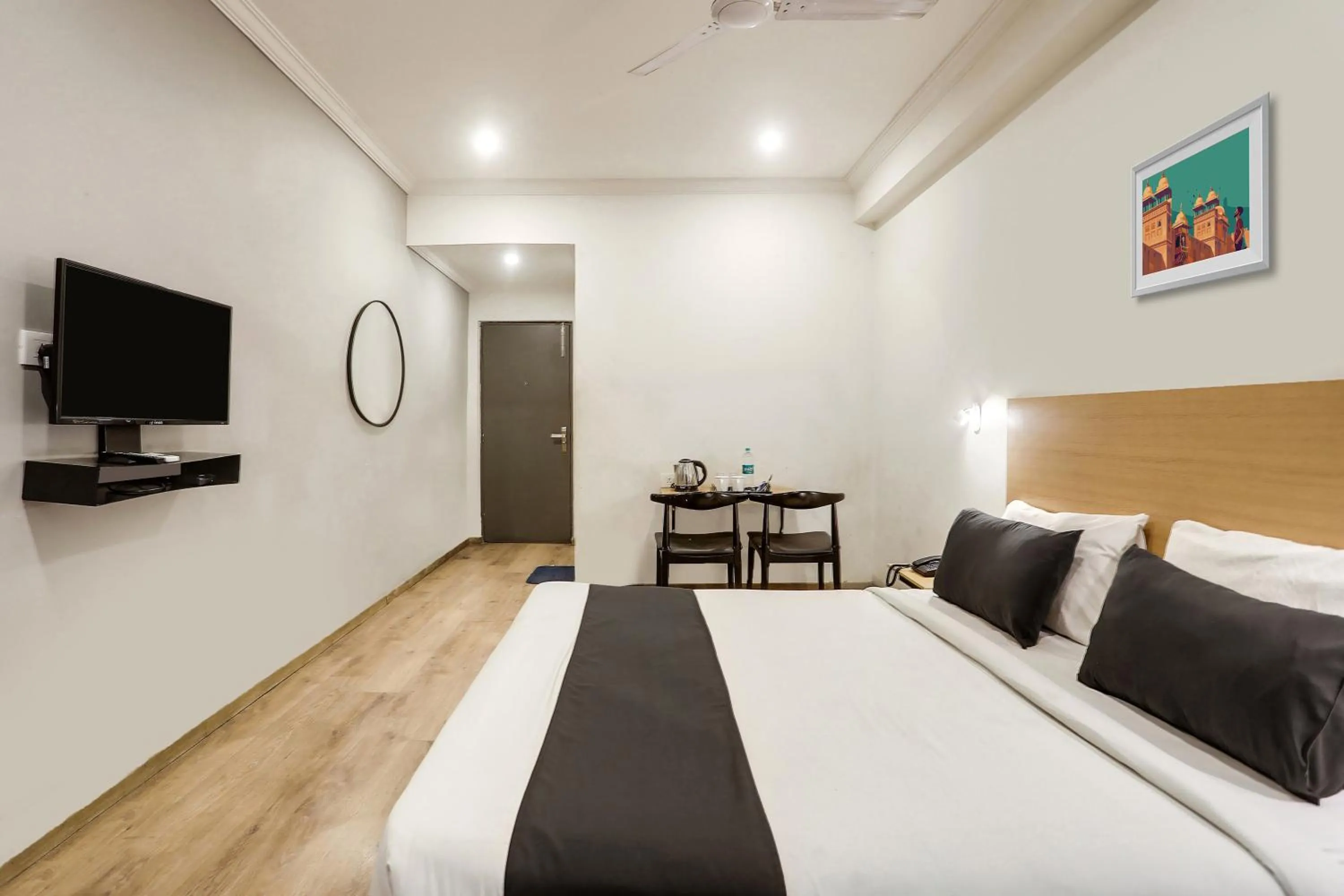 Bedroom, Bed in Townhouse Rajdhani Residency