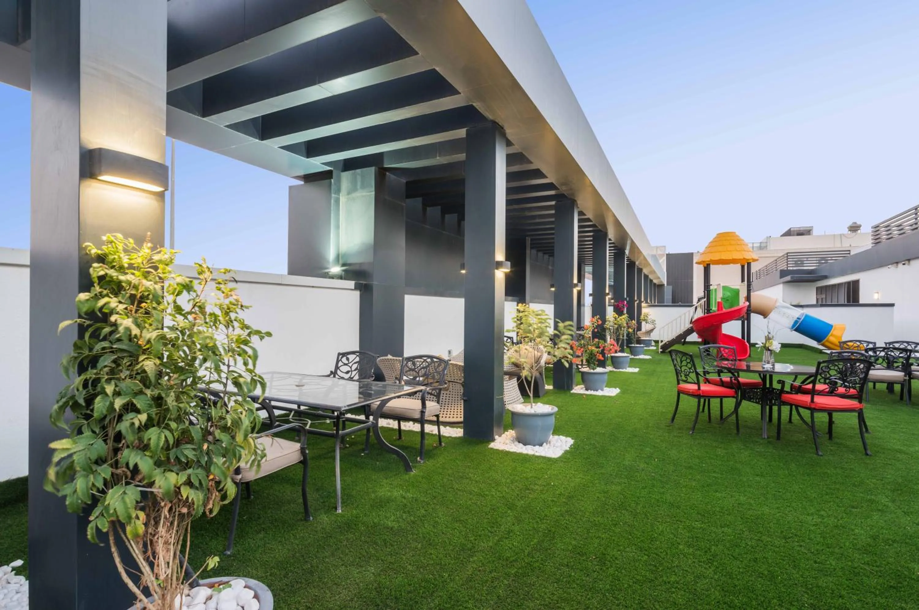 Restaurant/places to eat in Boudl Al Wadi