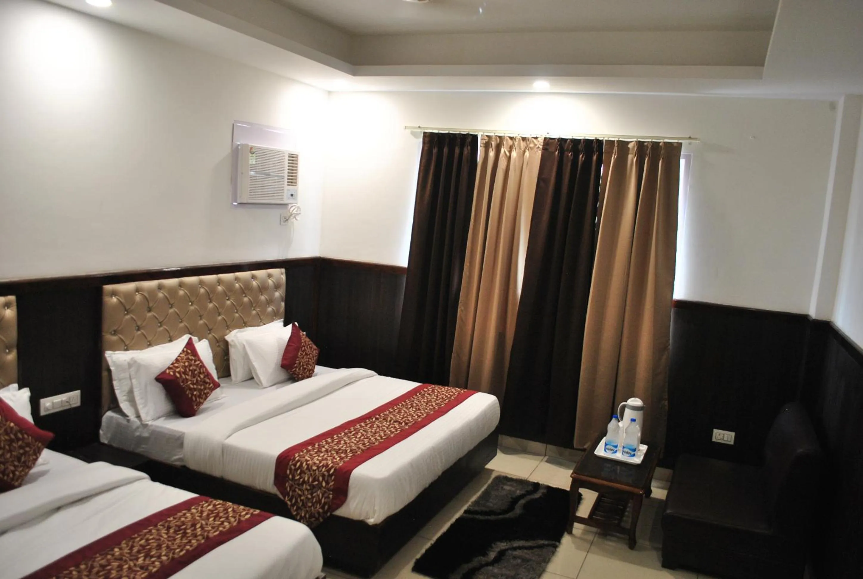 Bedroom, Bed in Hotel Green Valley