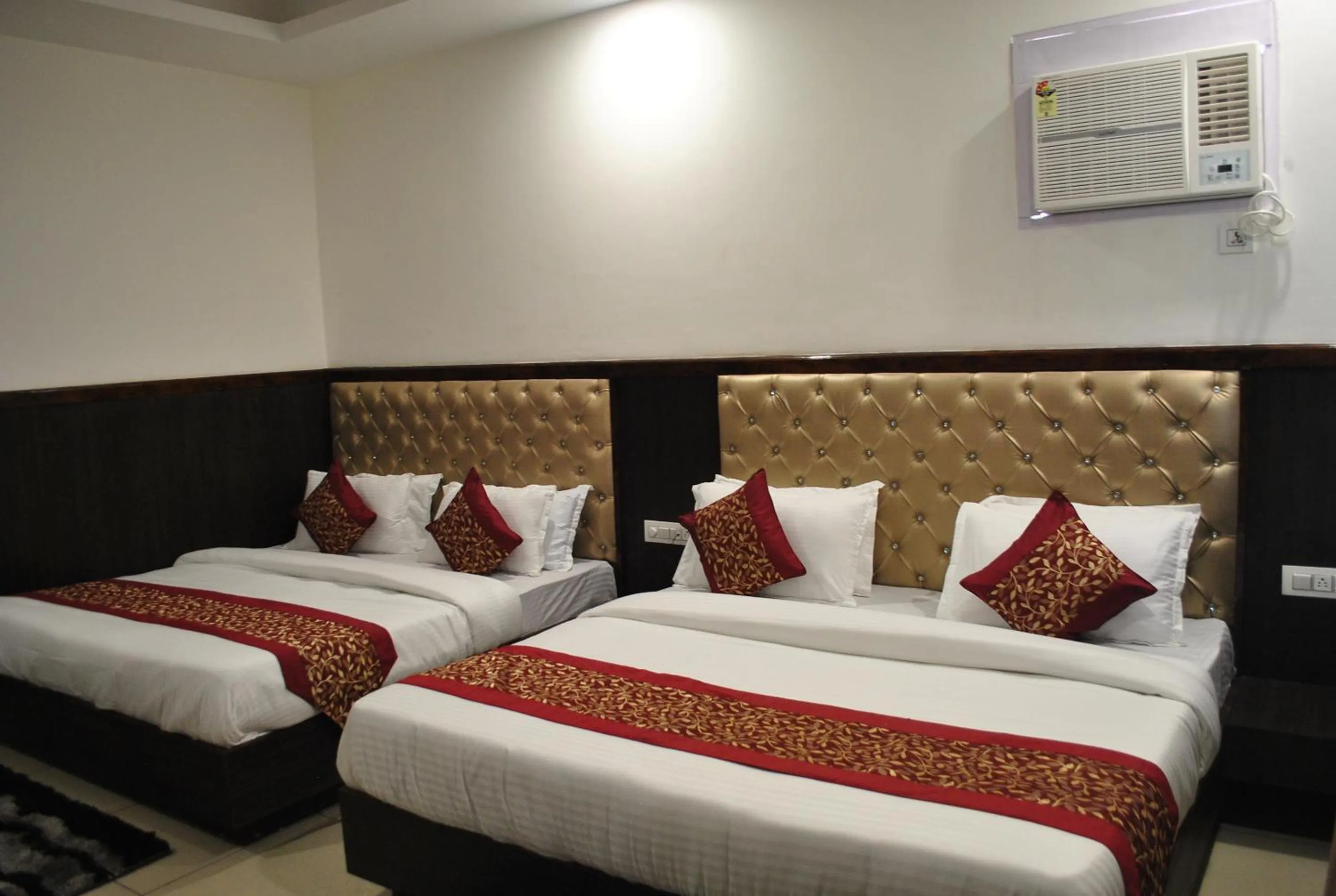 Bedroom, Bed in Hotel Green Valley