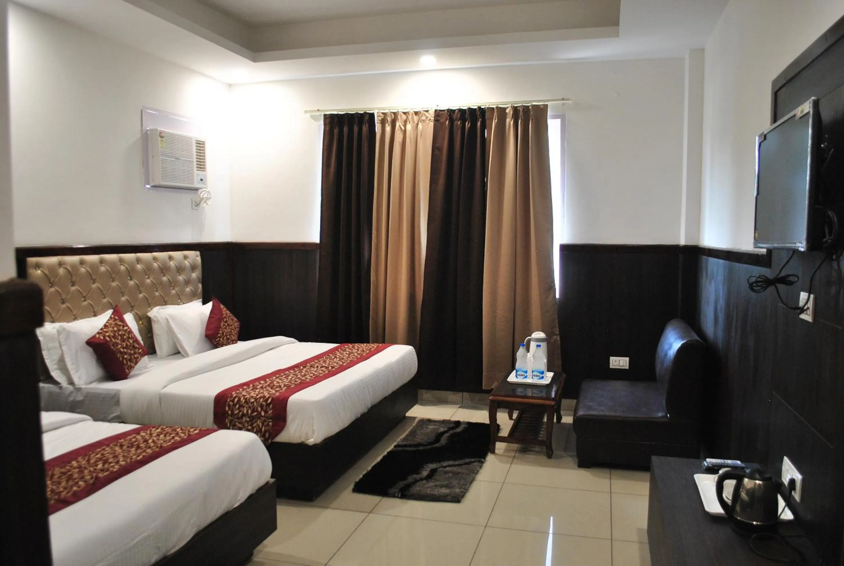 Bed in Hotel Green Valley