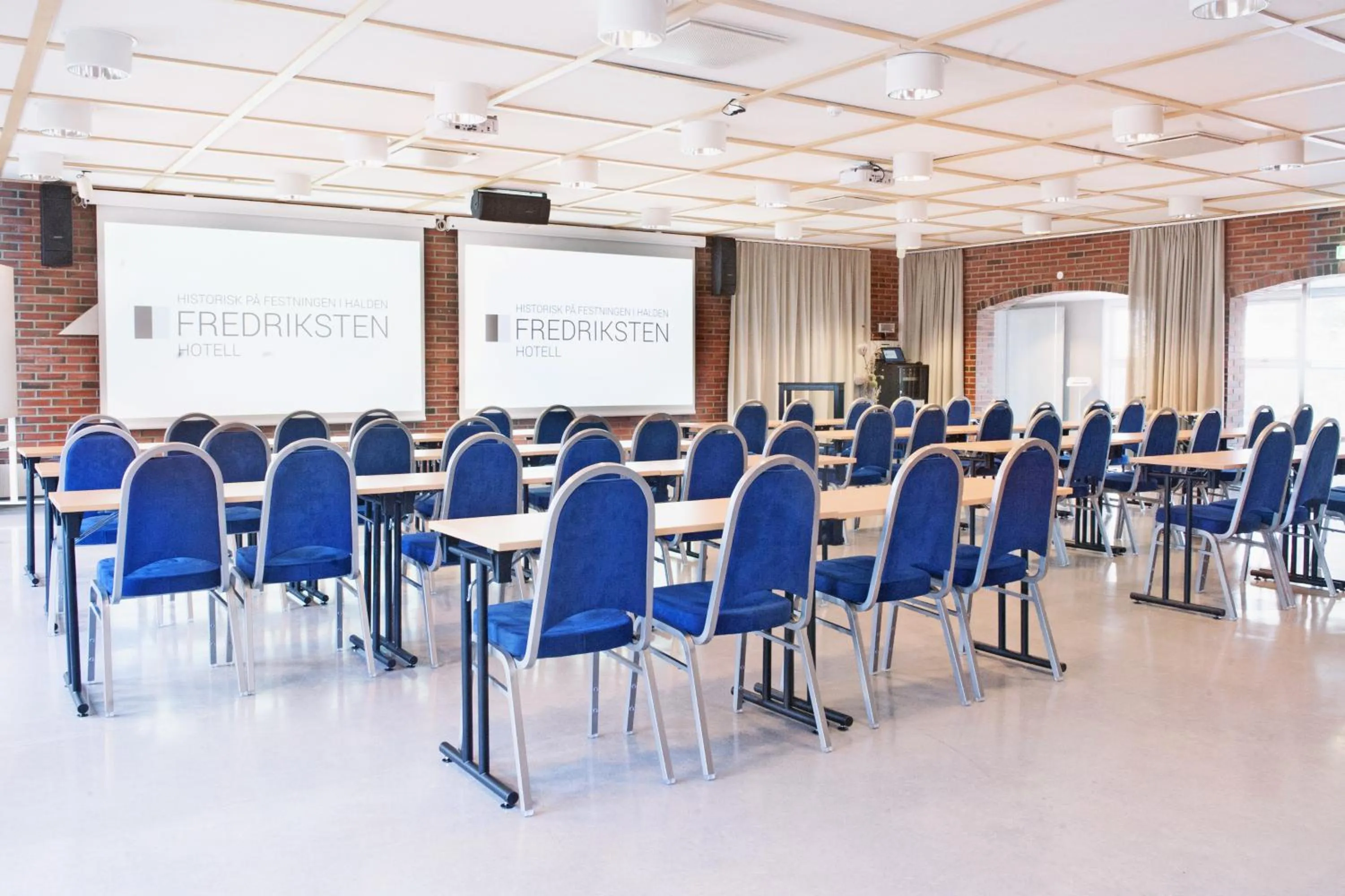Meeting/conference room in Fredriksten Hotell