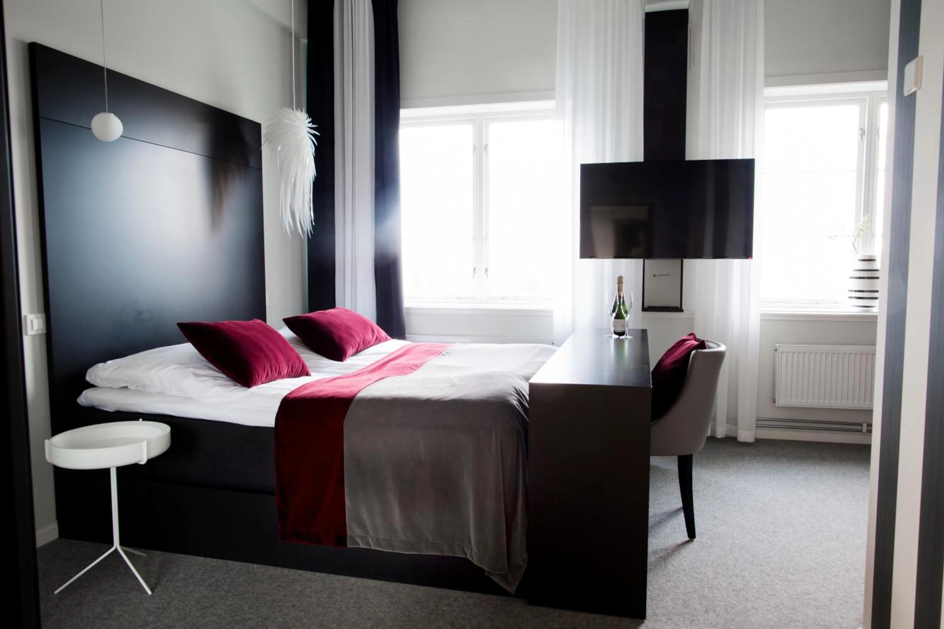 Bed in Fredriksten Hotell