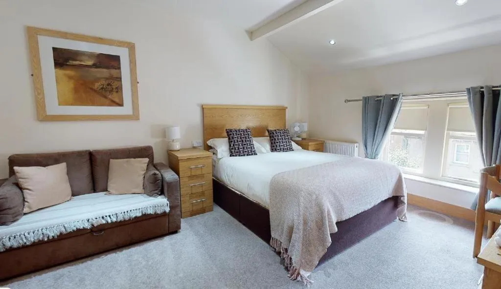 Bedroom, Bed in The Horse & Farrier