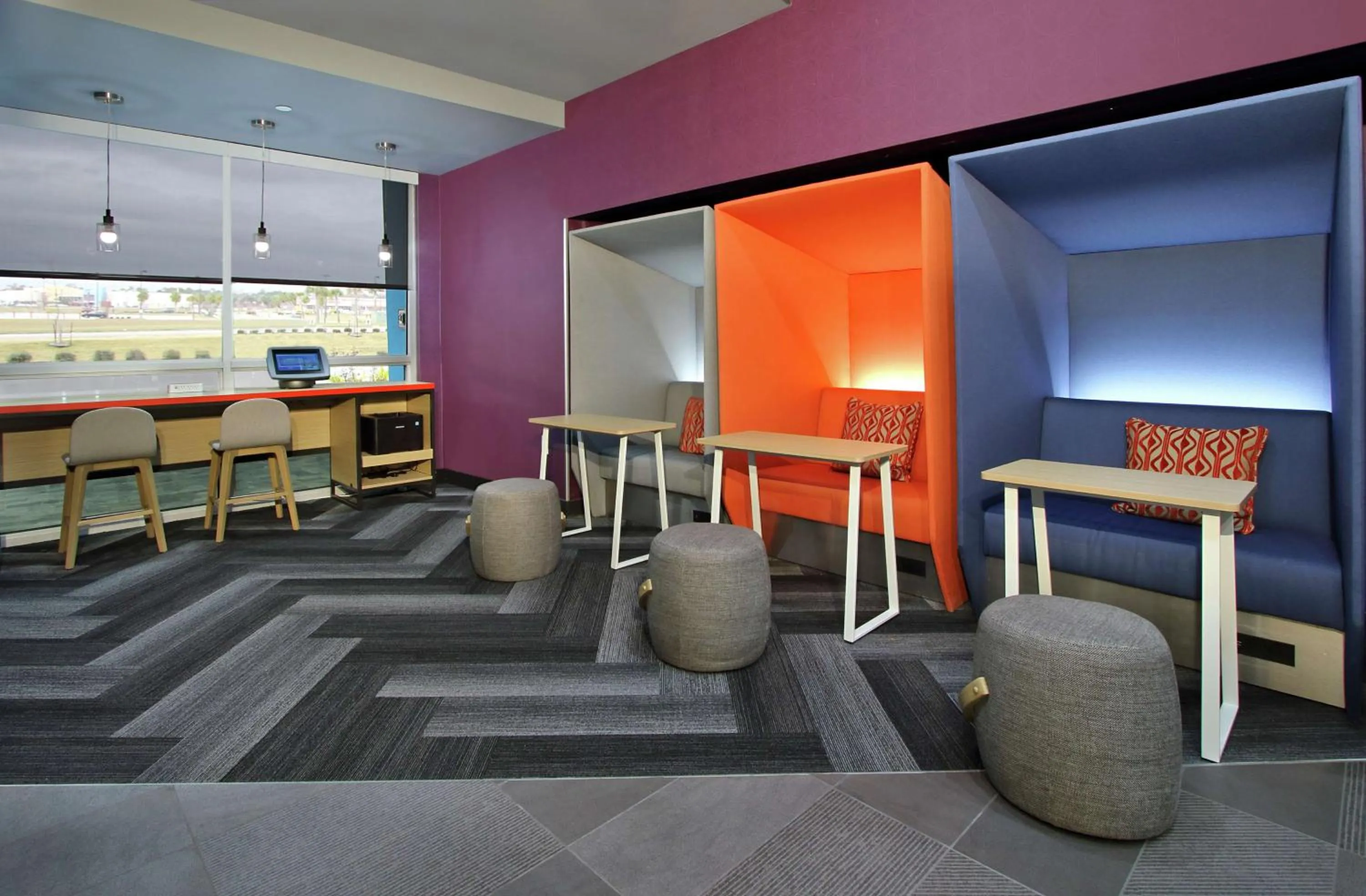 Business facilities in Tru By Hilton Mobile