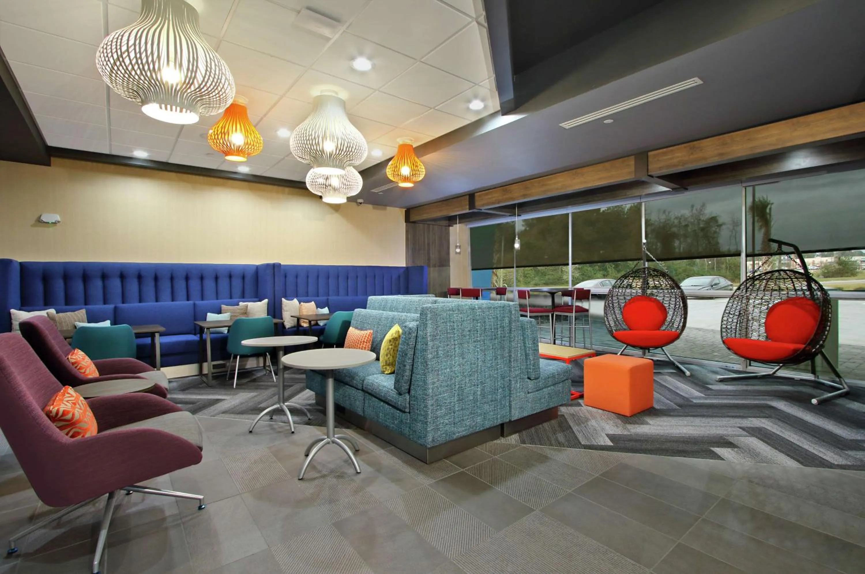 Lobby or reception in Tru By Hilton Mobile