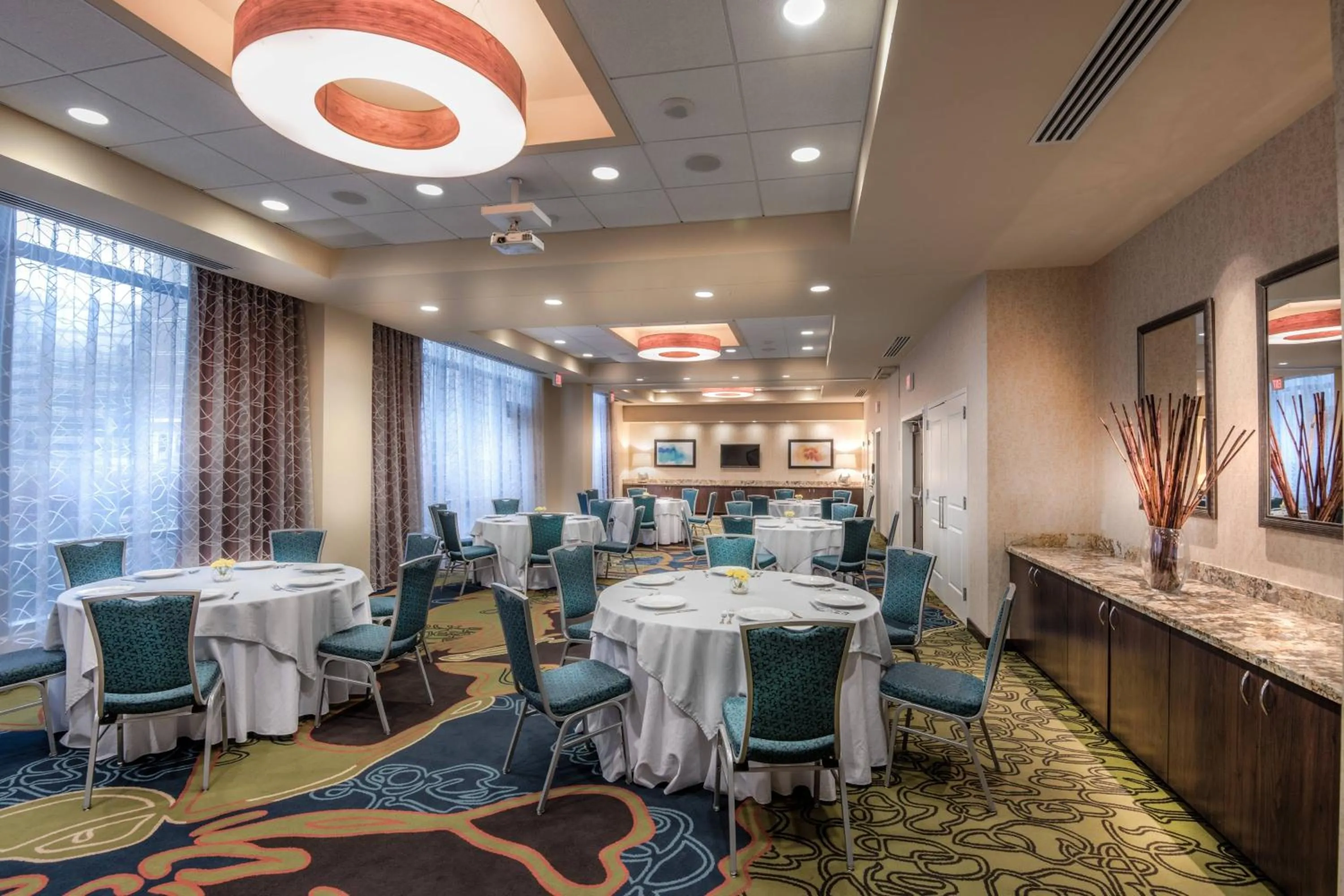 Meeting/conference room in Residence Inn by Marriott Arlington Ballston