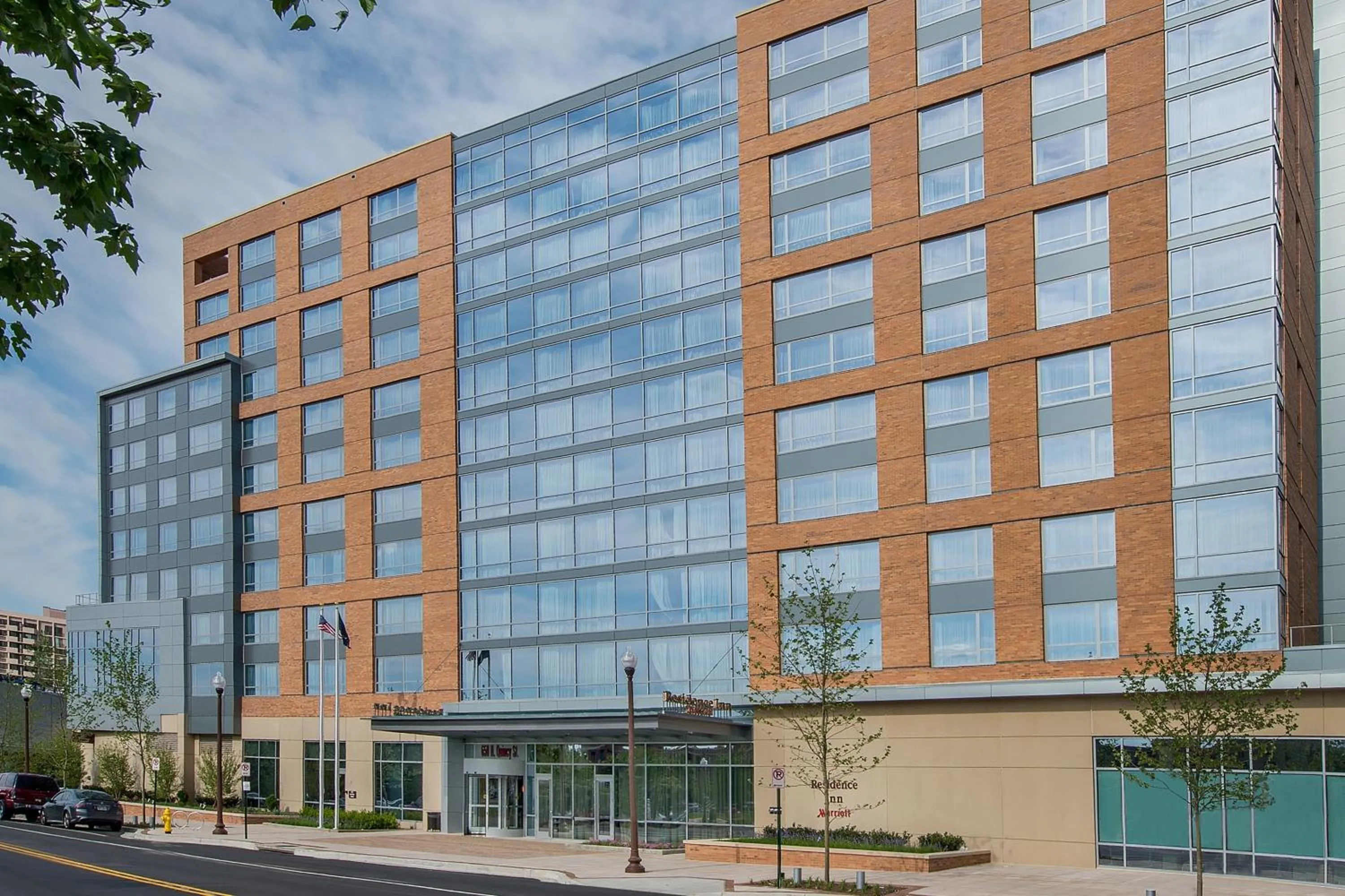 Property building in Residence Inn by Marriott Arlington Ballston