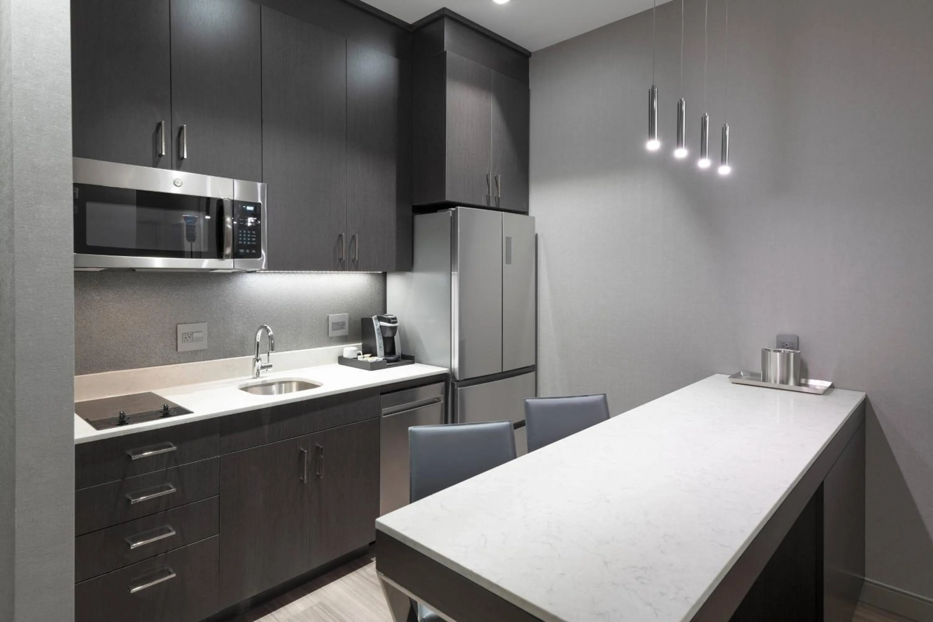 Kitchen or kitchenette in Residence Inn by Marriott Boston Natick