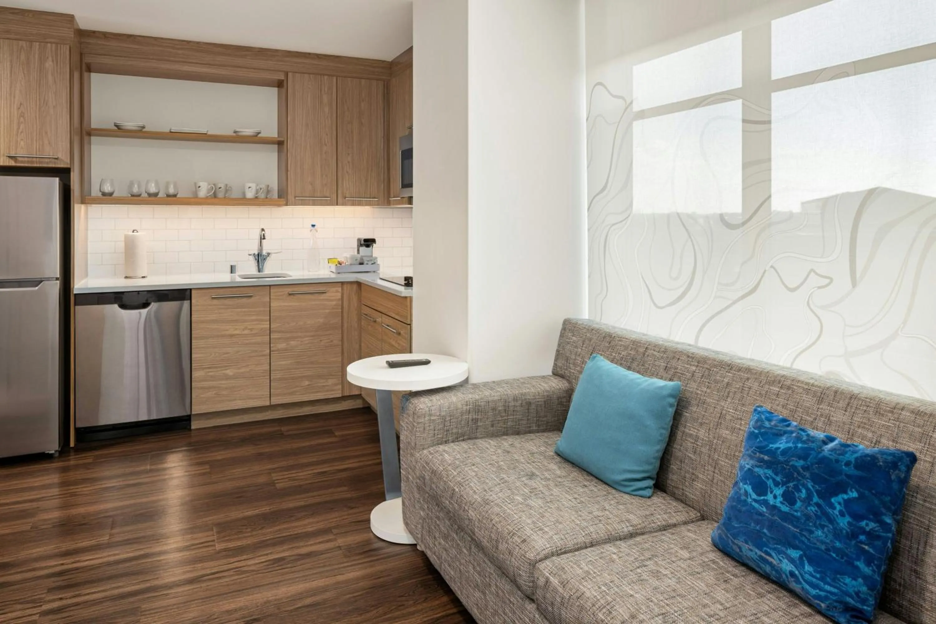 Kitchen or kitchenette in Element Minneapolis Downtown North Loop