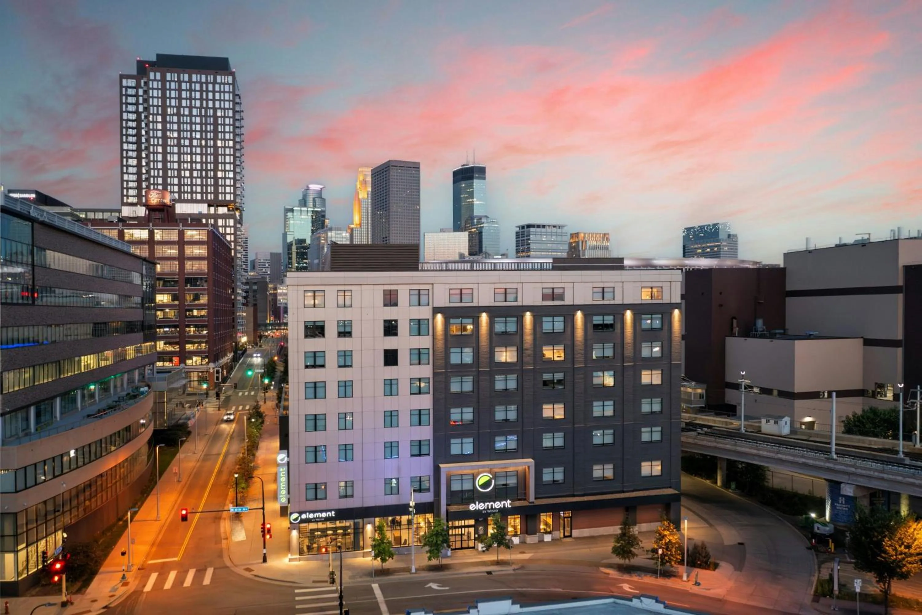 Property building in Element Minneapolis Downtown North Loop