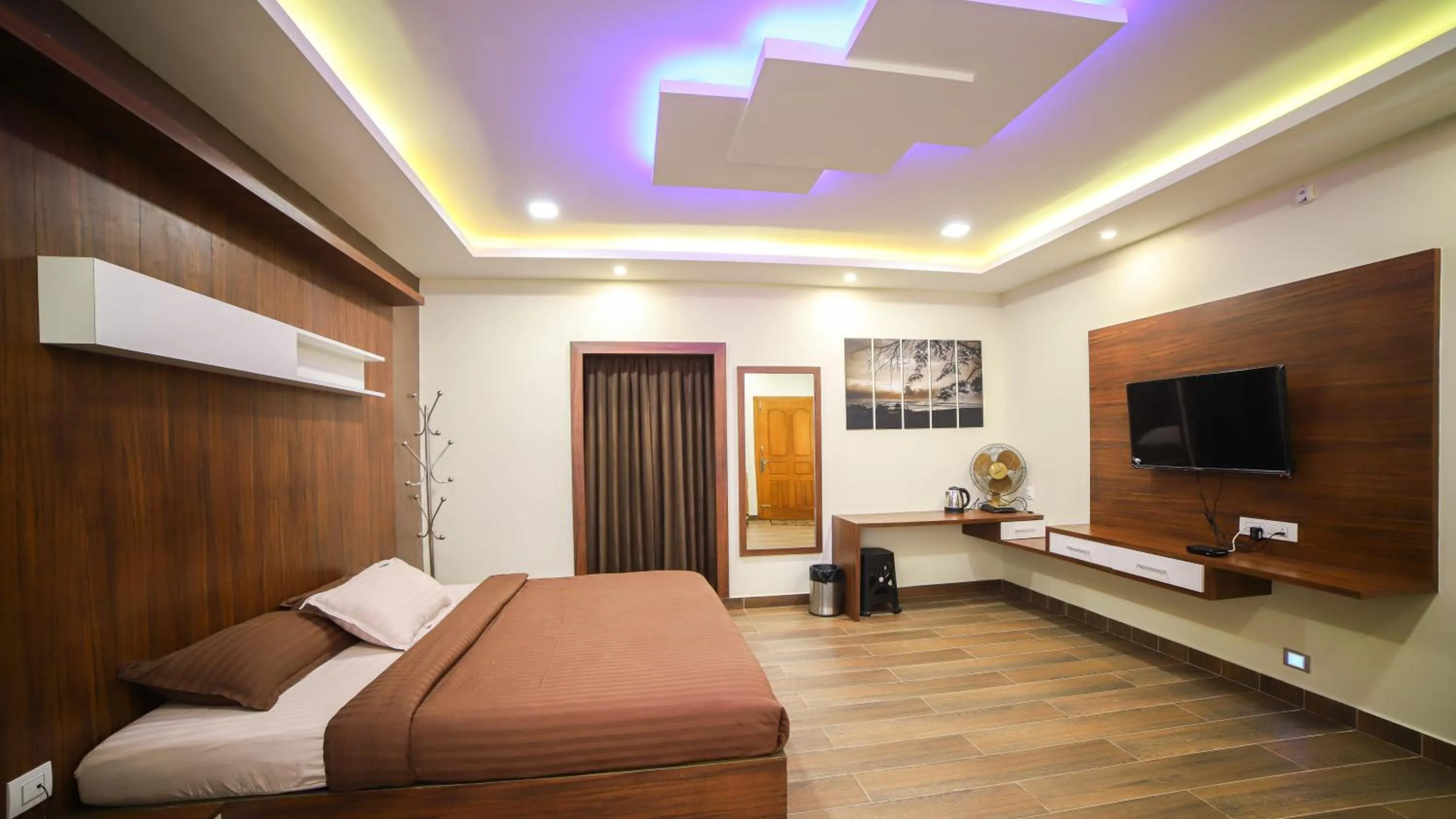 Bed in Aira Residency Kothagiri by Lexstays