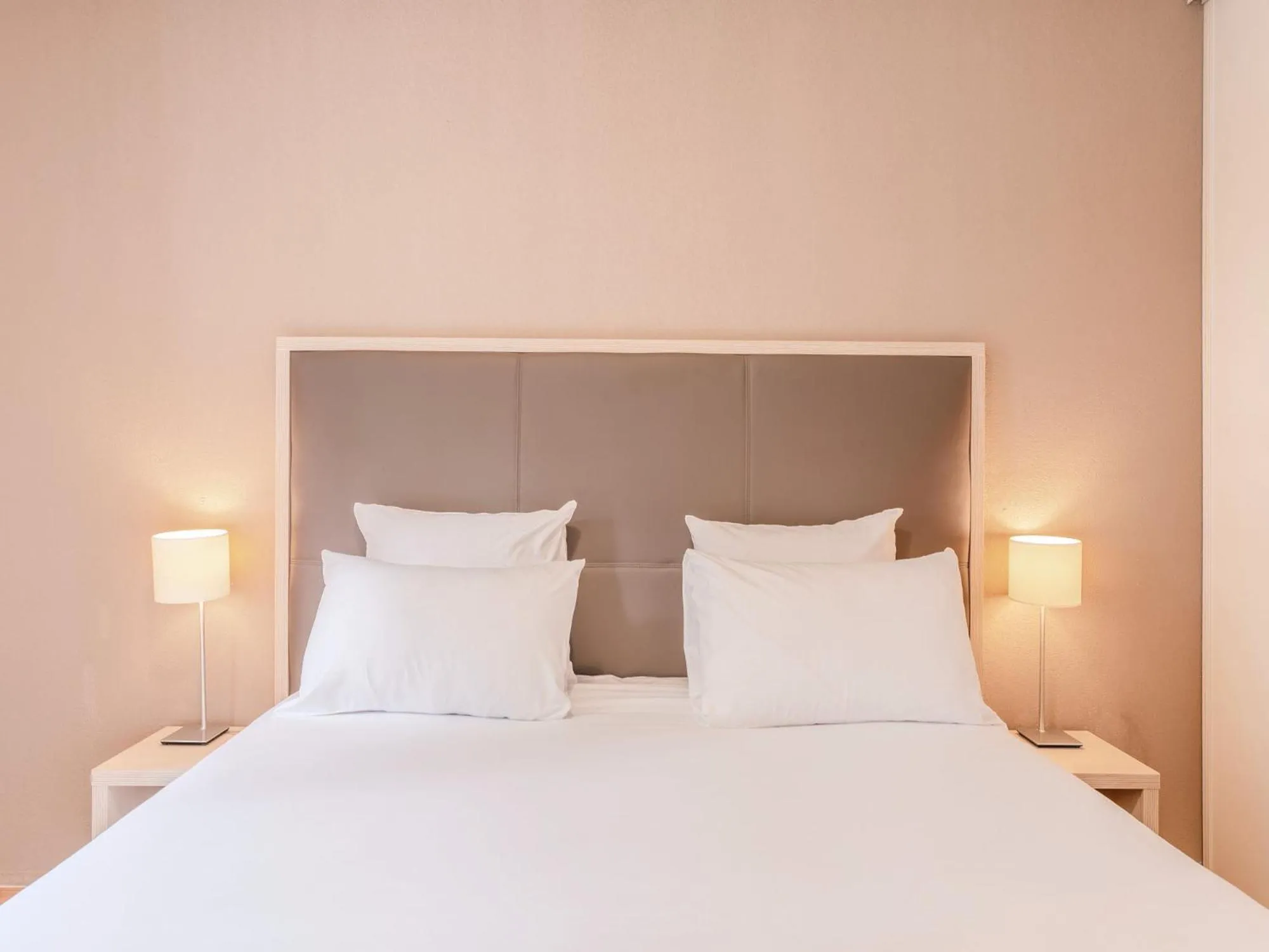 Bedroom, Bed in Séjours & Affaires Nantes La Beaujoire