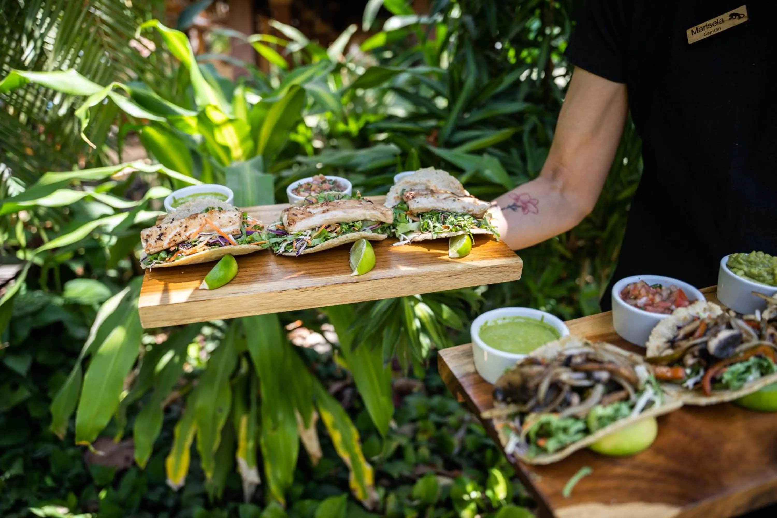 Food and drinks in Capitán Suizo Beachfront Boutique Hotel