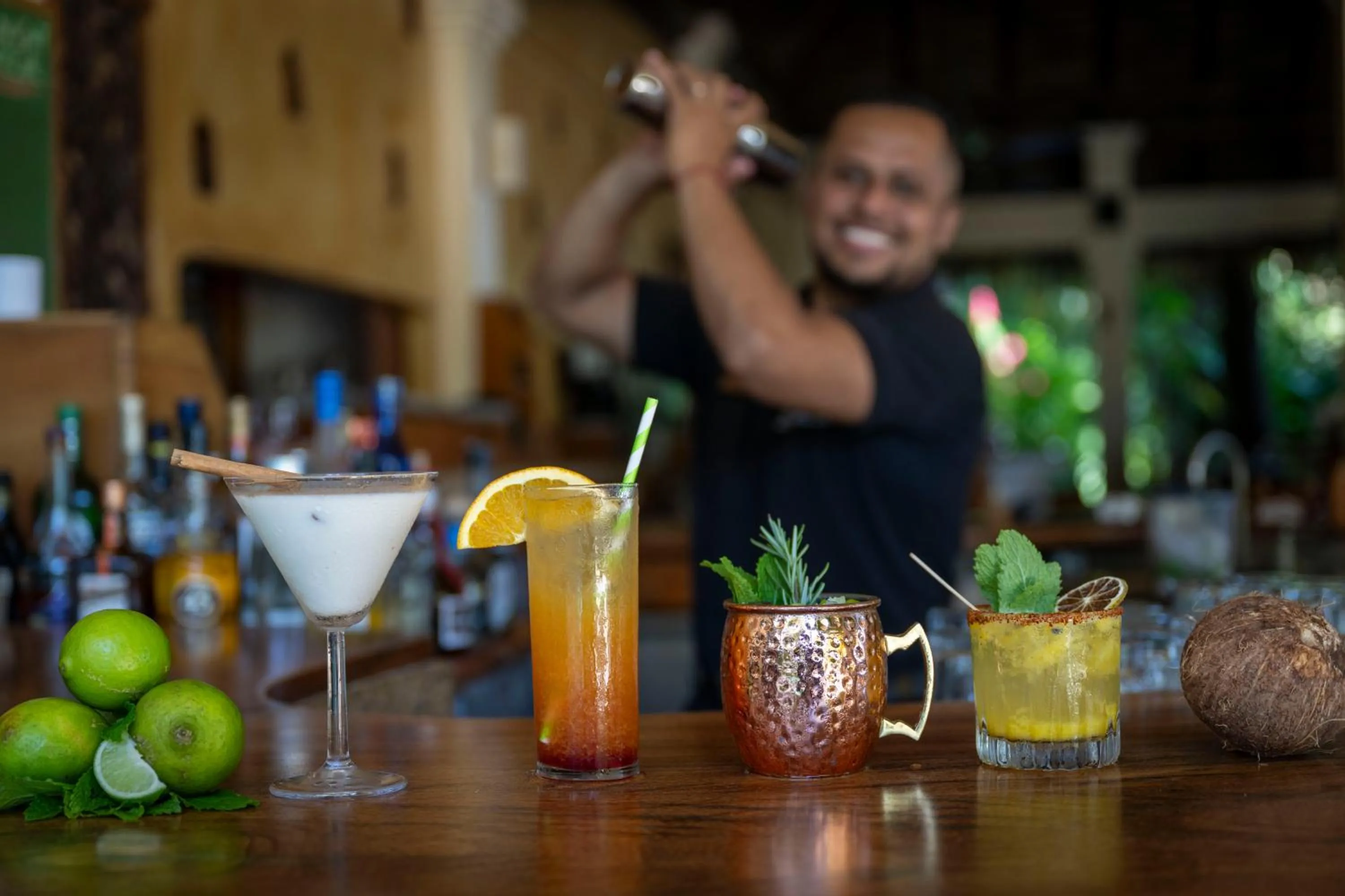 Lounge or bar in Capitán Suizo Beachfront Boutique Hotel