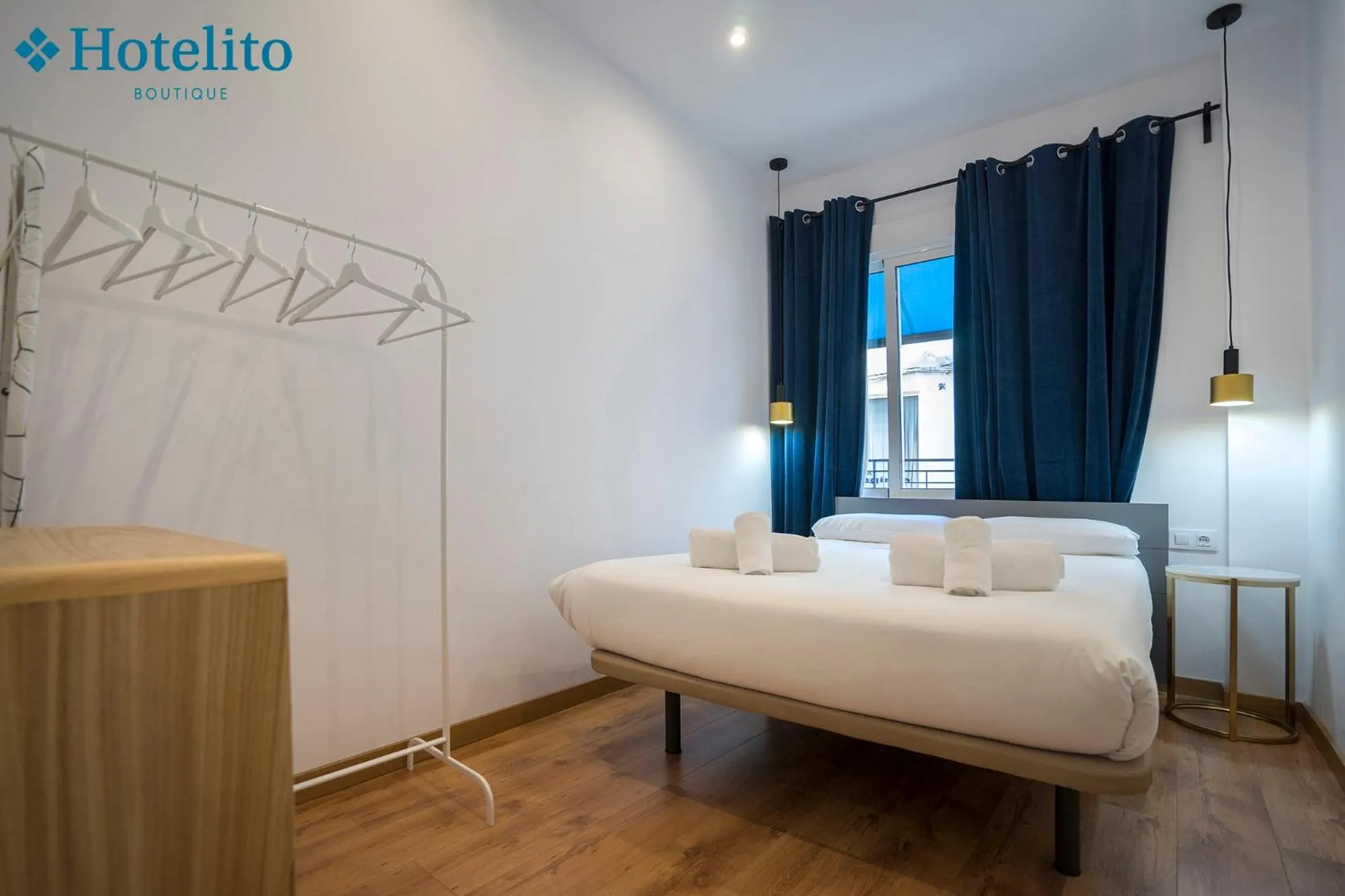 Bedroom, Bed in Hotelito Boutique Badalona Mar