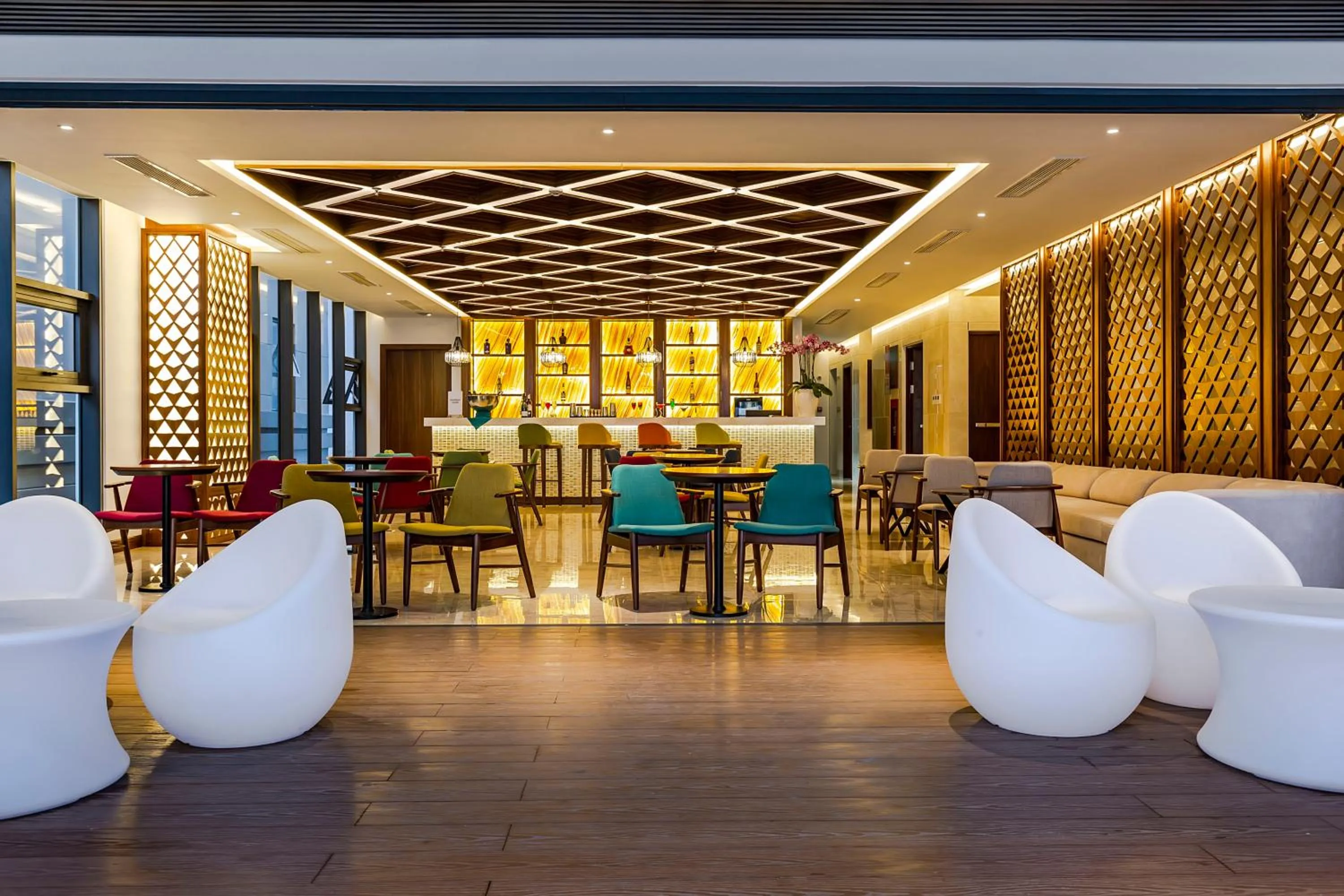 Lounge or bar in Maximilan Danang Beach Hotel