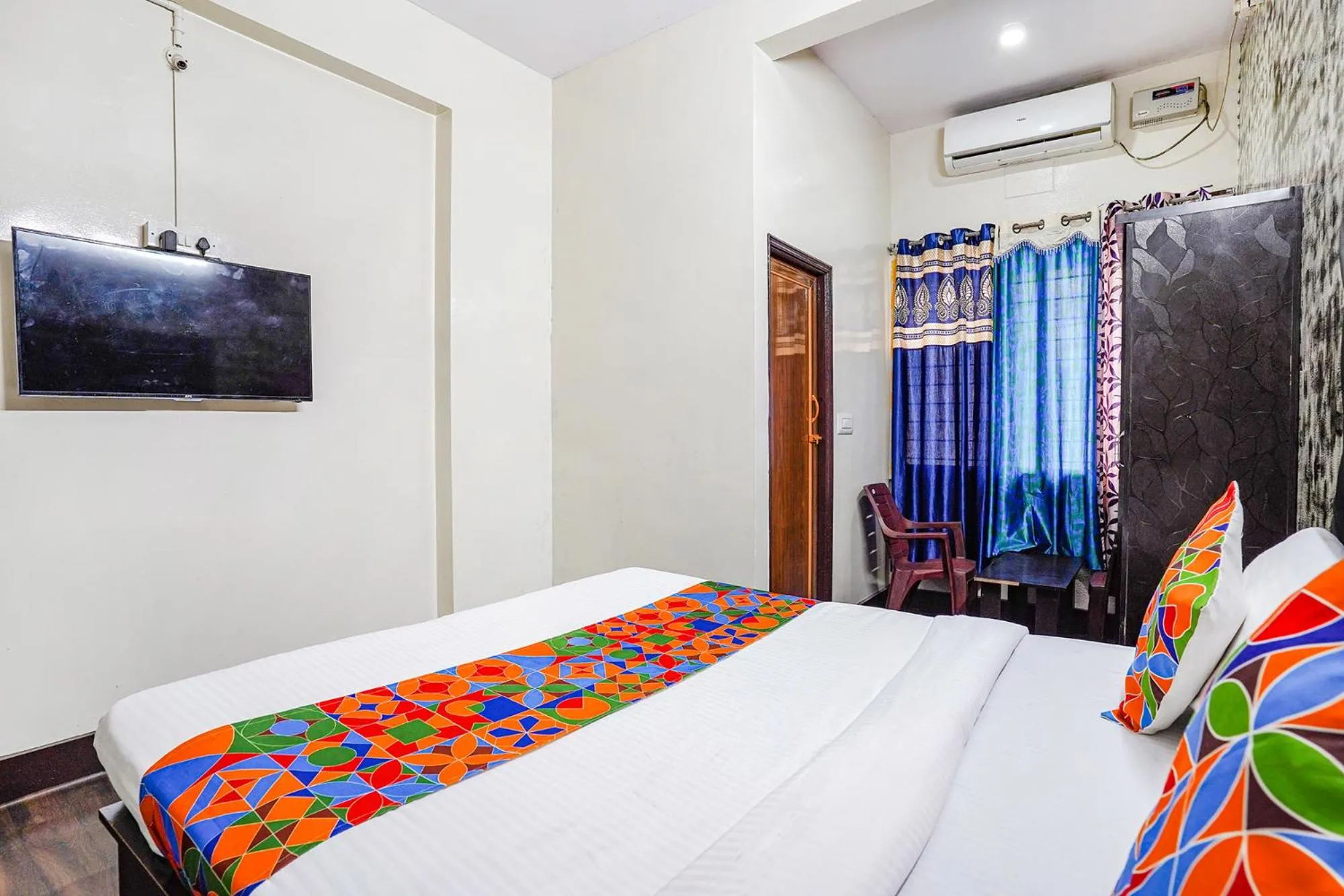 Bed in FabHotel Pavithraa Edition - Nr Yeshwantpur Circle