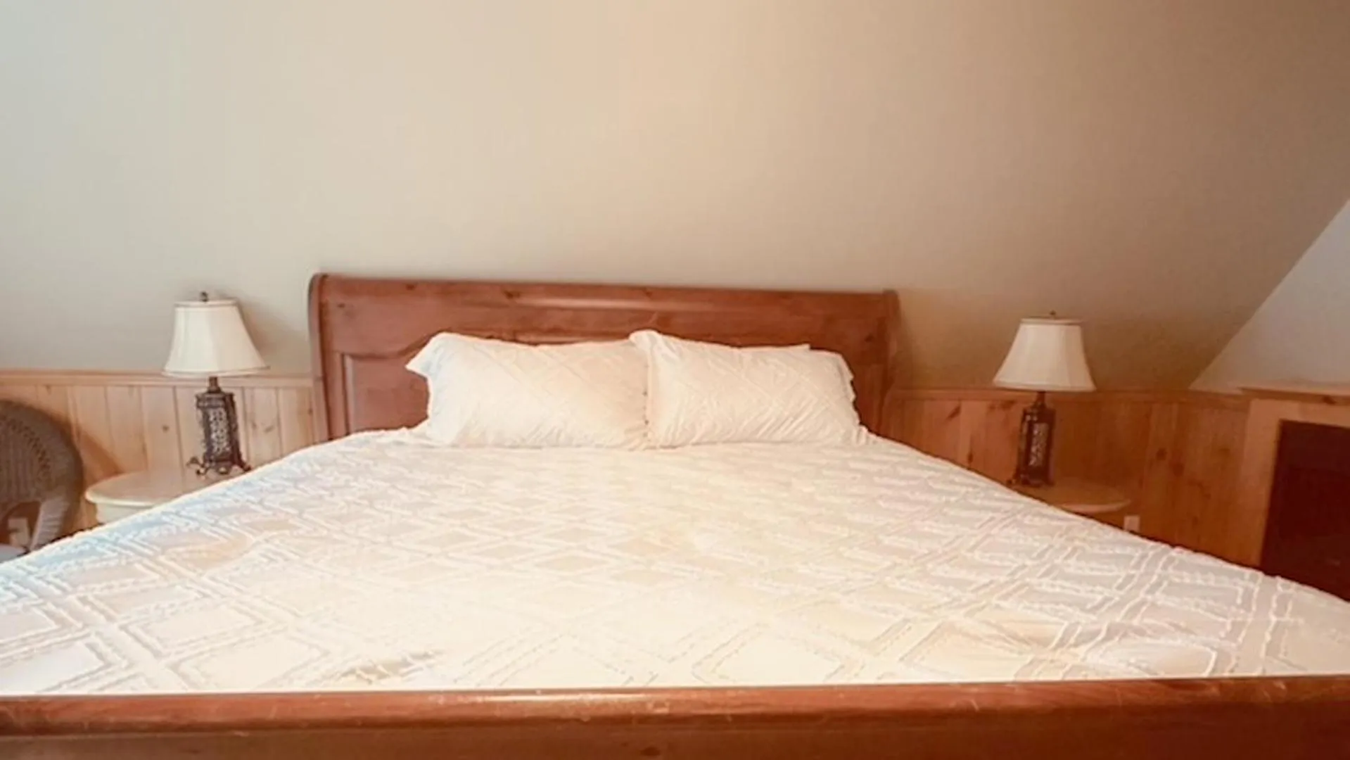 Pathsaala Inn & Restaurant