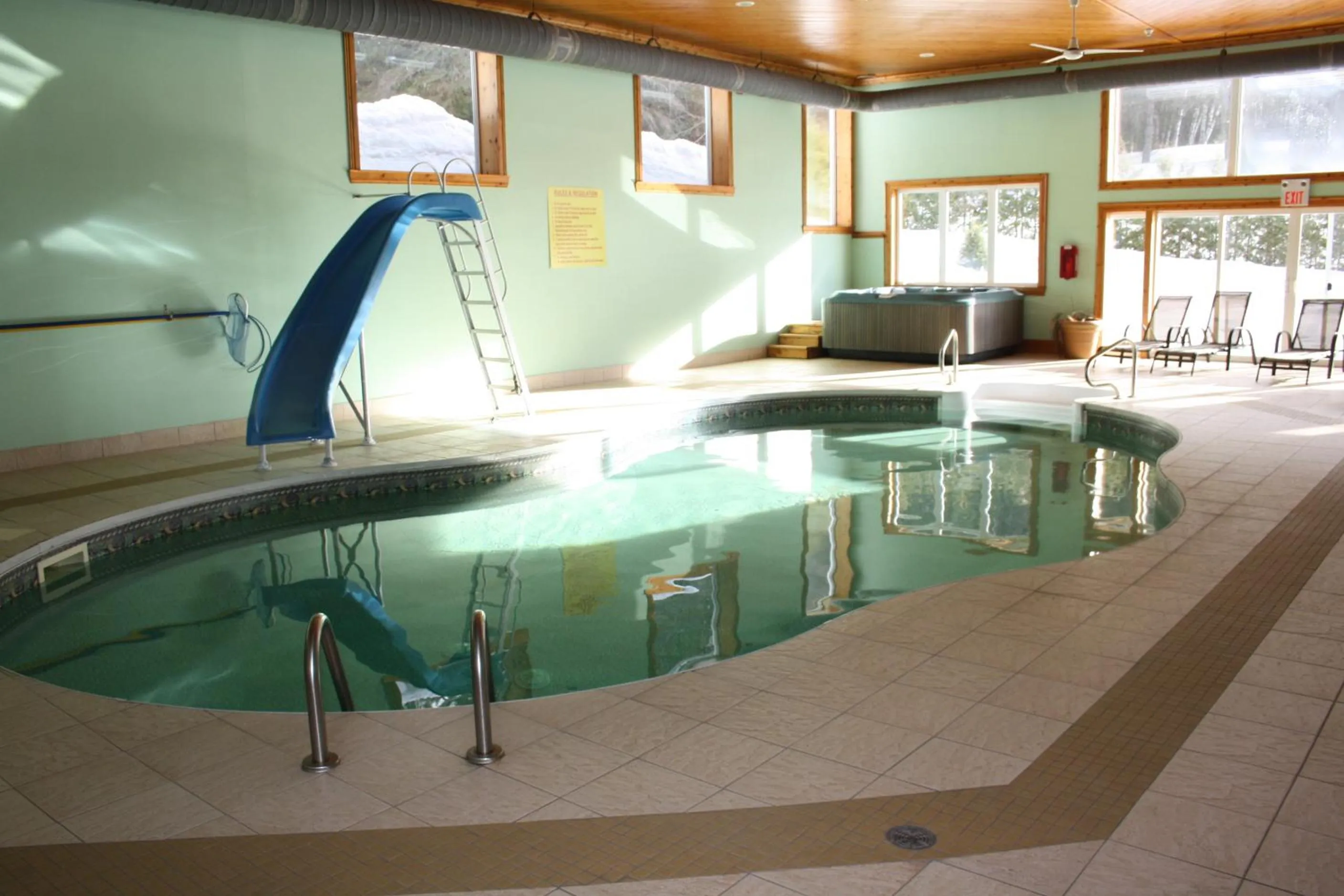 Patio in Pathsaala Inn & Restaurant