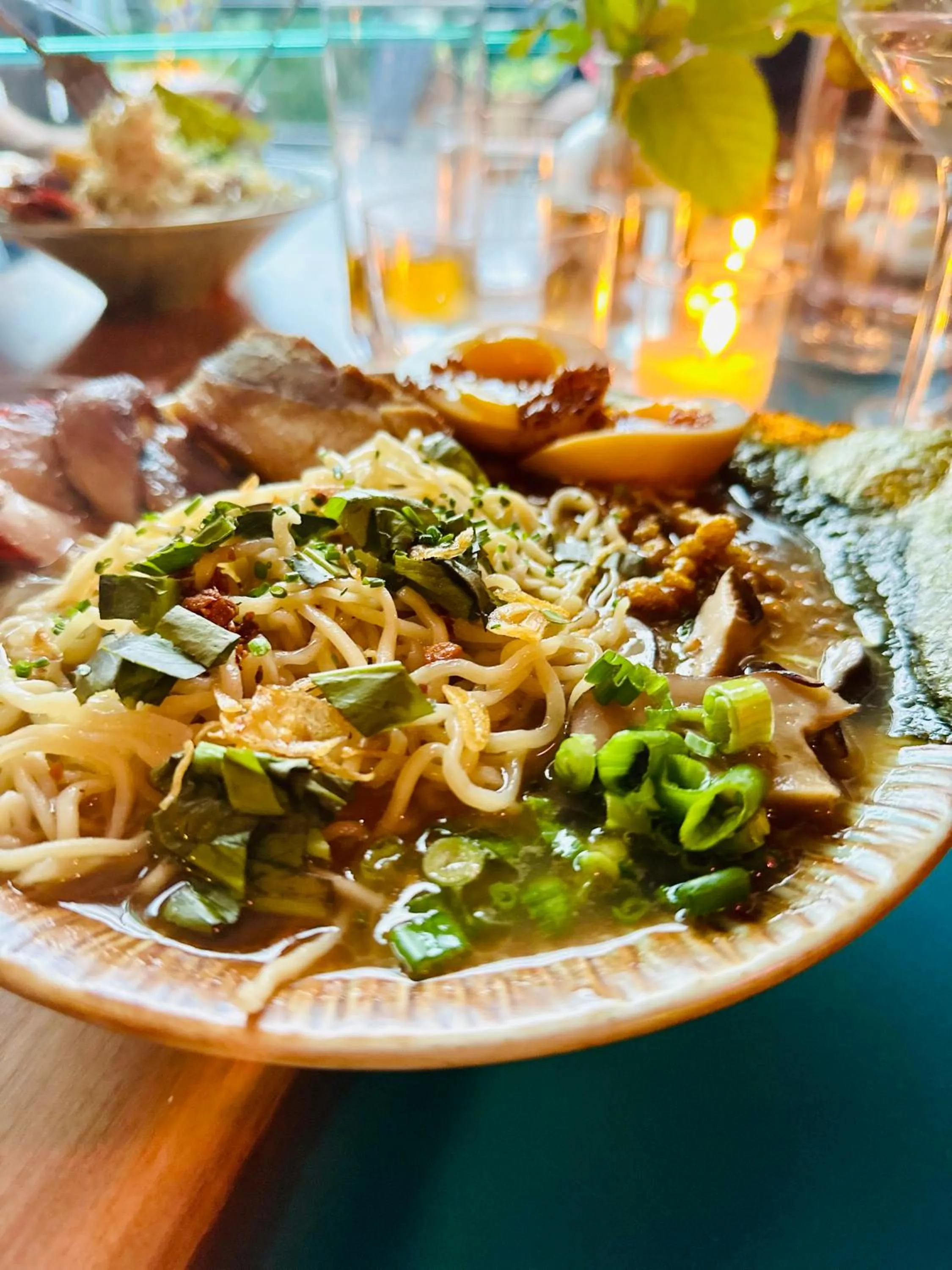 Restaurant/places to eat in Pathsaala Inn & Restaurant