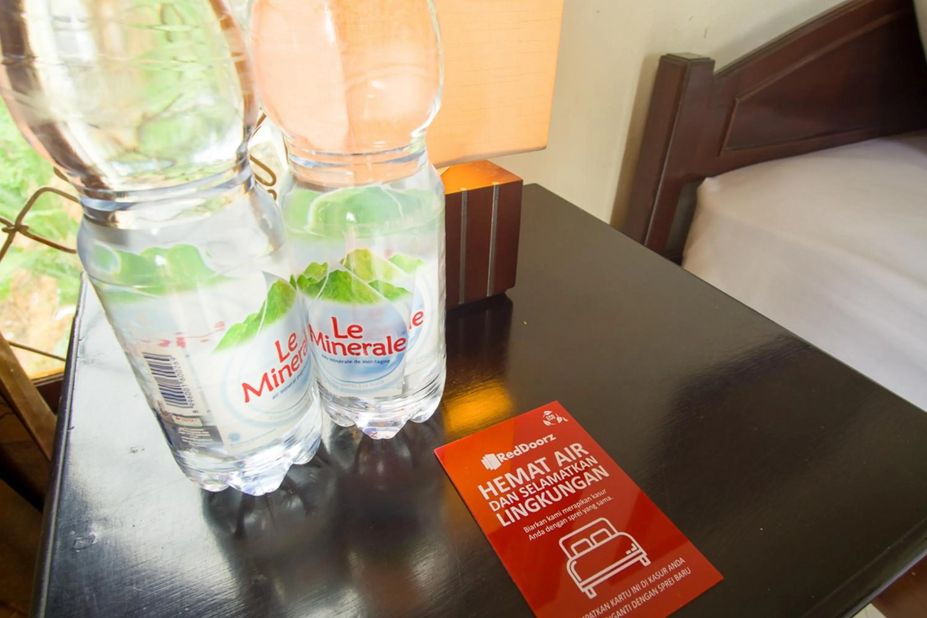 Bed in RedDoorz Syariah near Ngade Lake Ternate