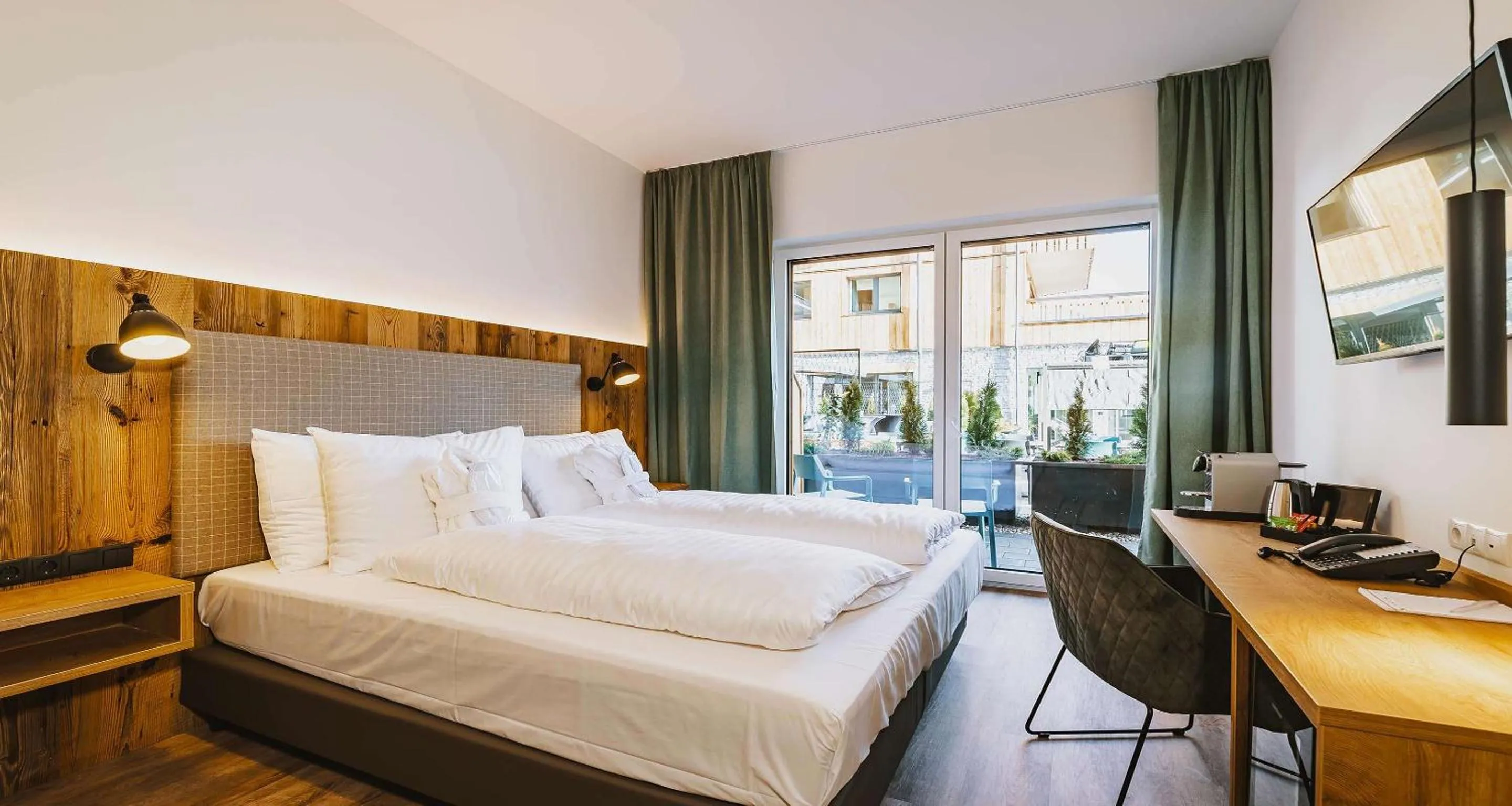 Bed in Elements Resort Zell am See BW Signature Collection