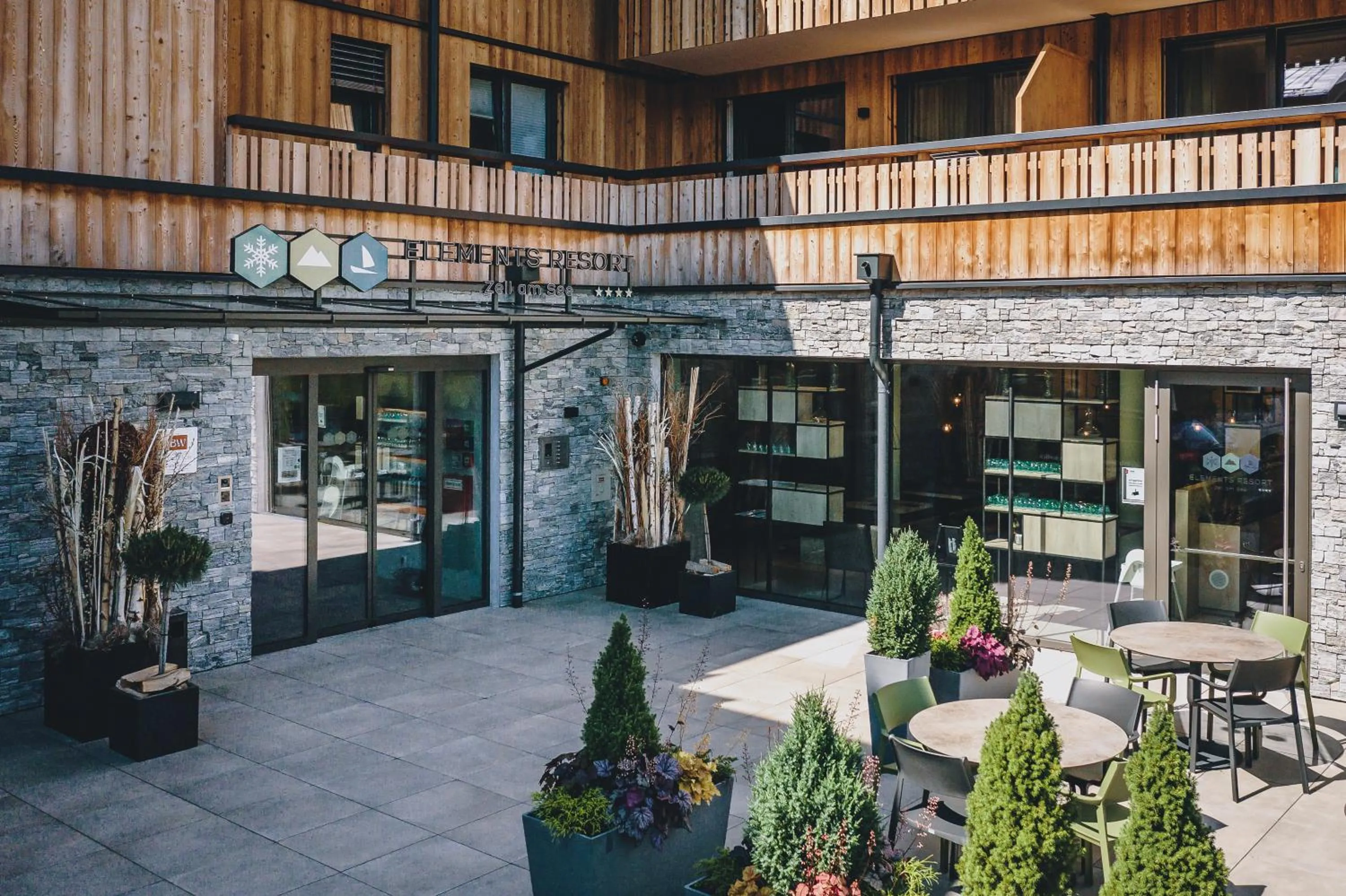 Property building in Elements Resort Zell am See BW Signature Collection