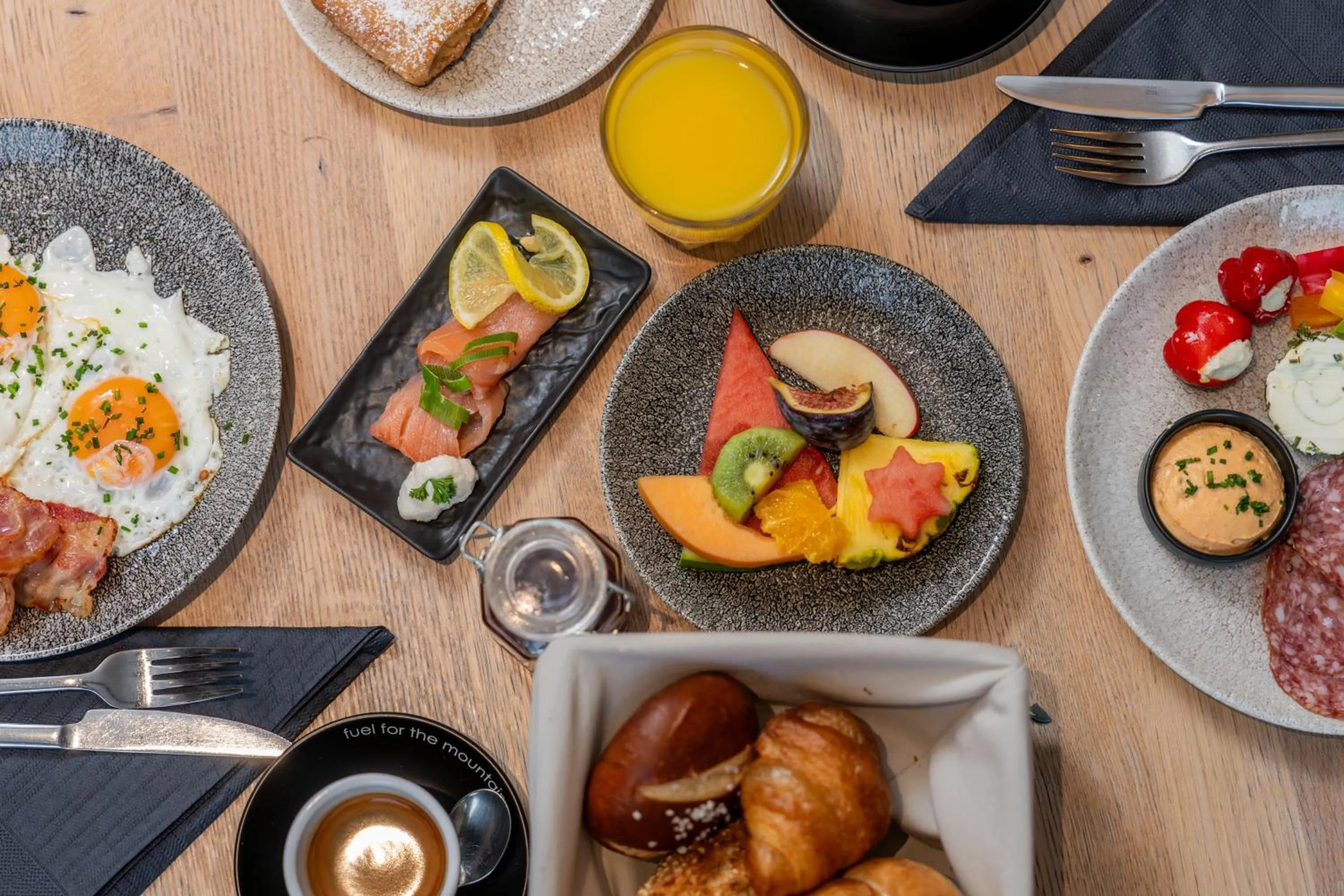 Restaurant/places to eat in Elements Resort Zell am See BW Signature Collection