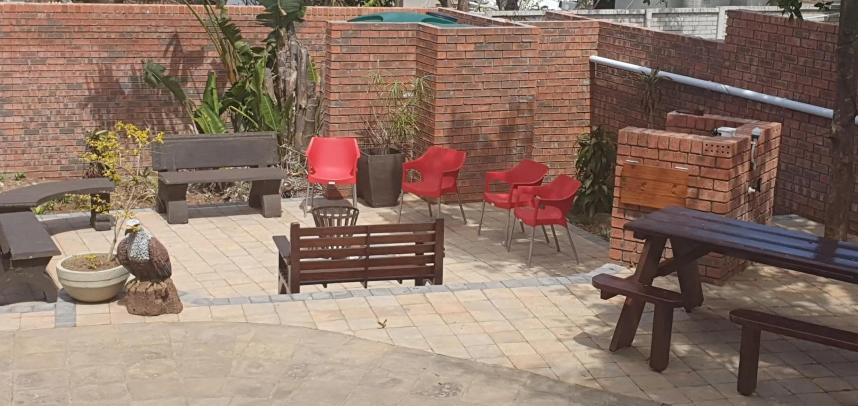 BBQ facilities in Bon A Vie Self-catering and b&b Gonubie Full Solar Power, no load shedding!