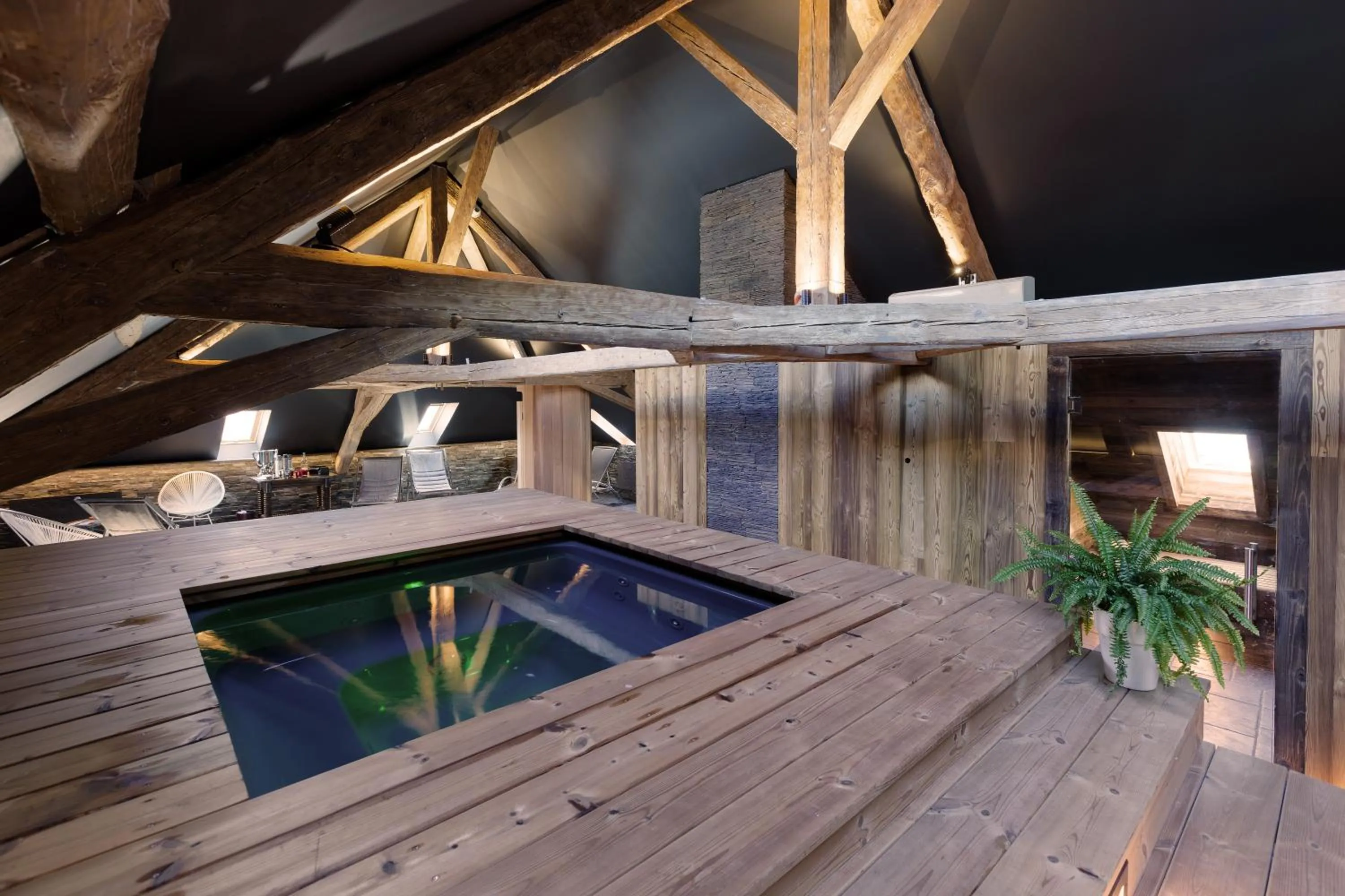 Hot Tub in Abbaye de Talloires
