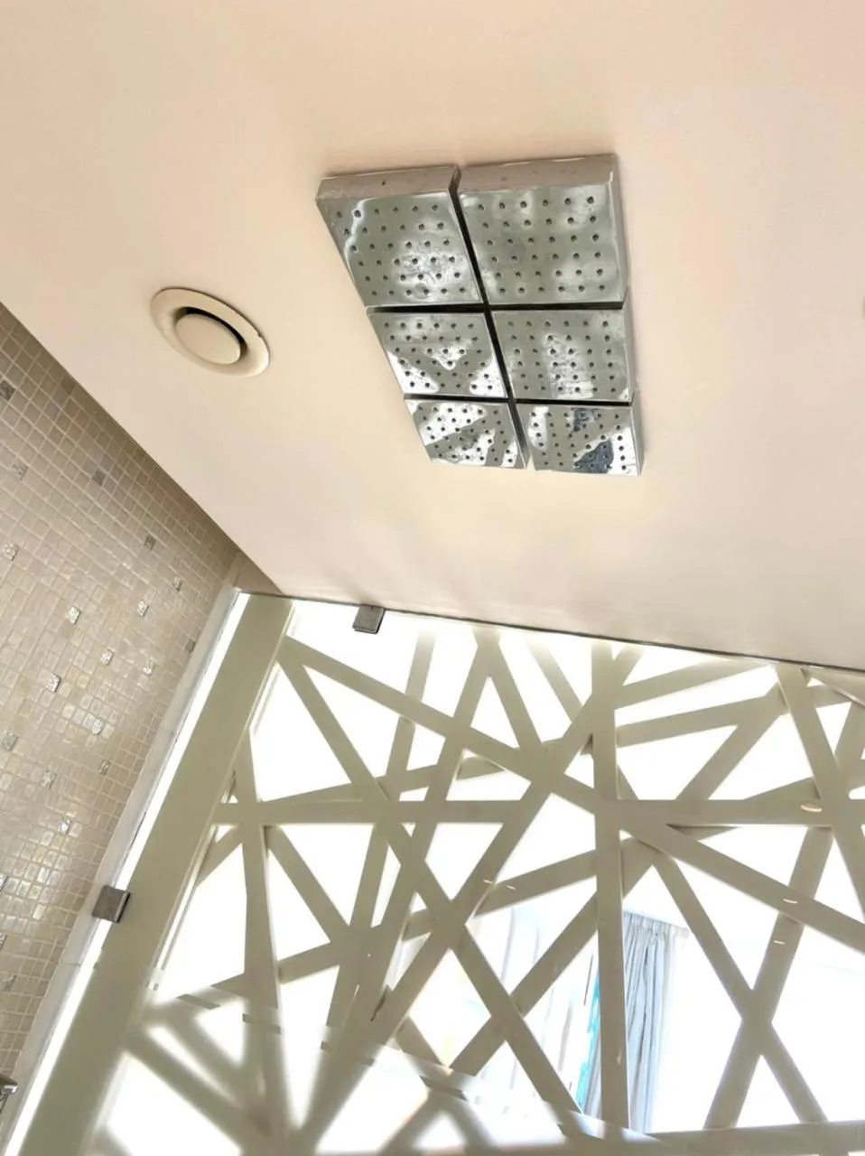 Bathroom in La Tour Blanche