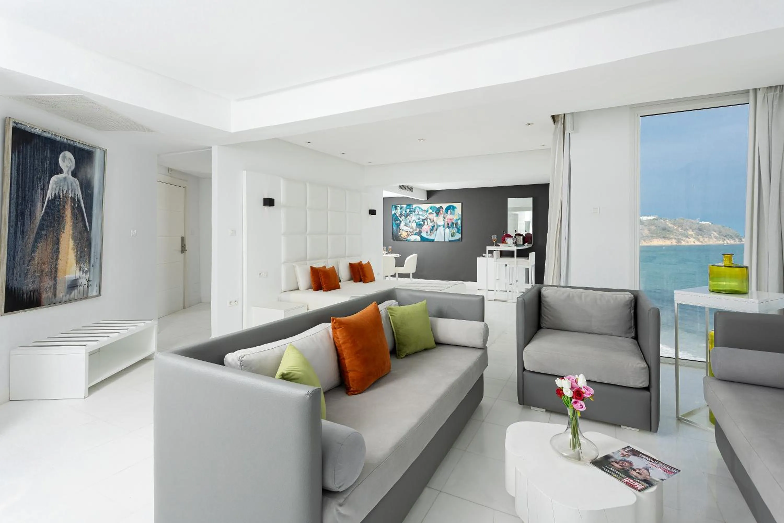 TV and multimedia in La Tour Blanche