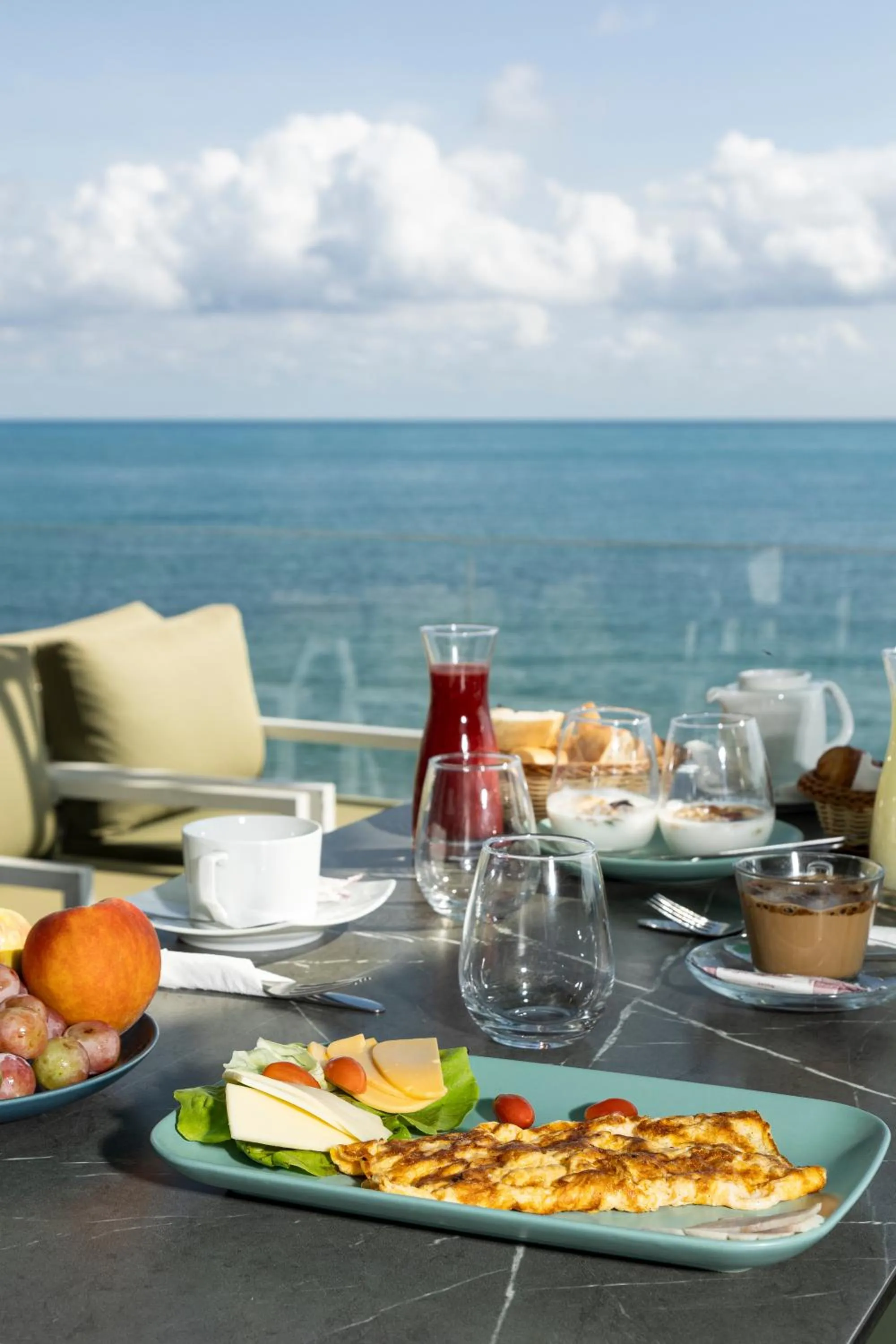 Breakfast in La Tour Blanche