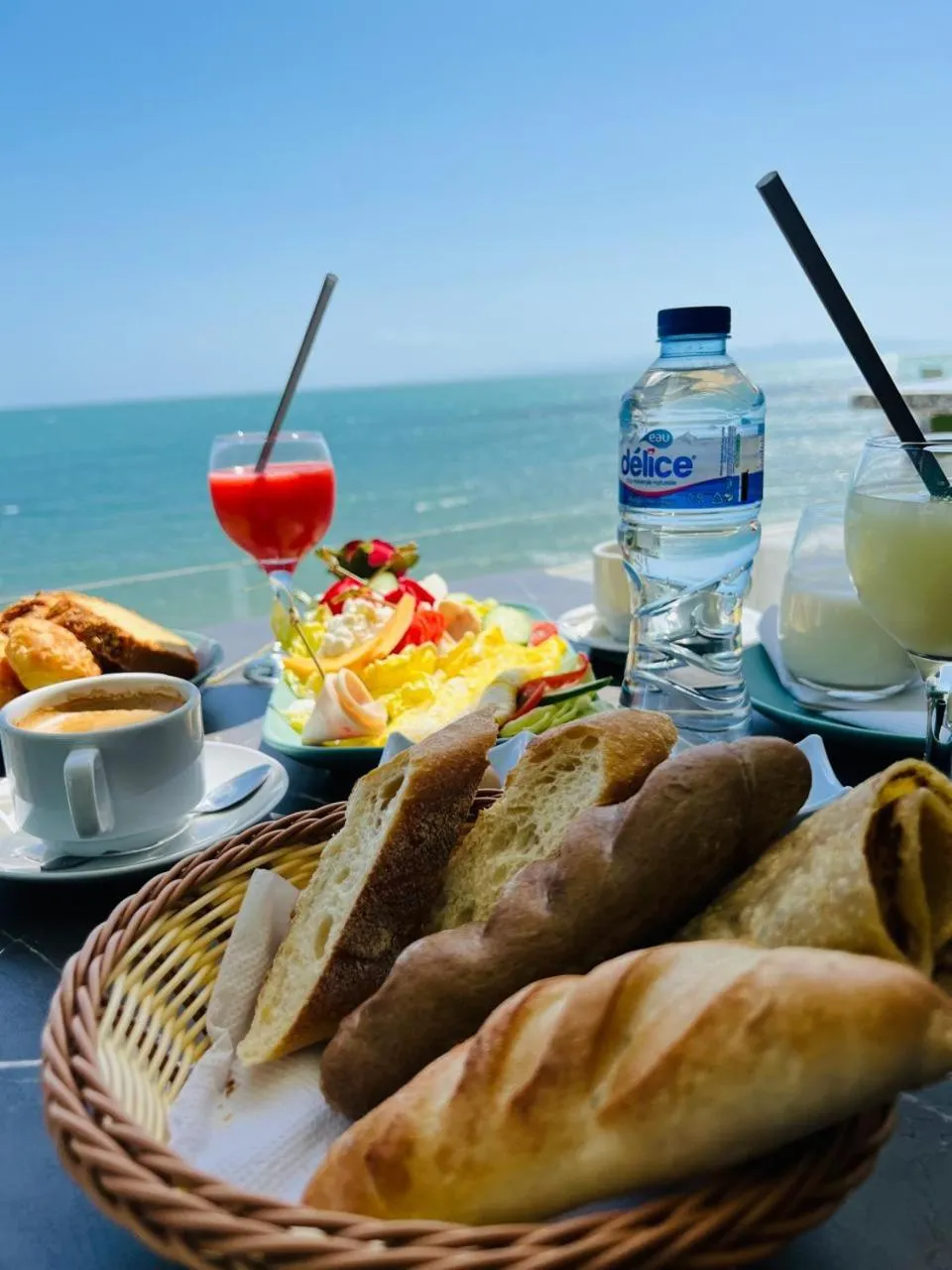 Breakfast in La Tour Blanche