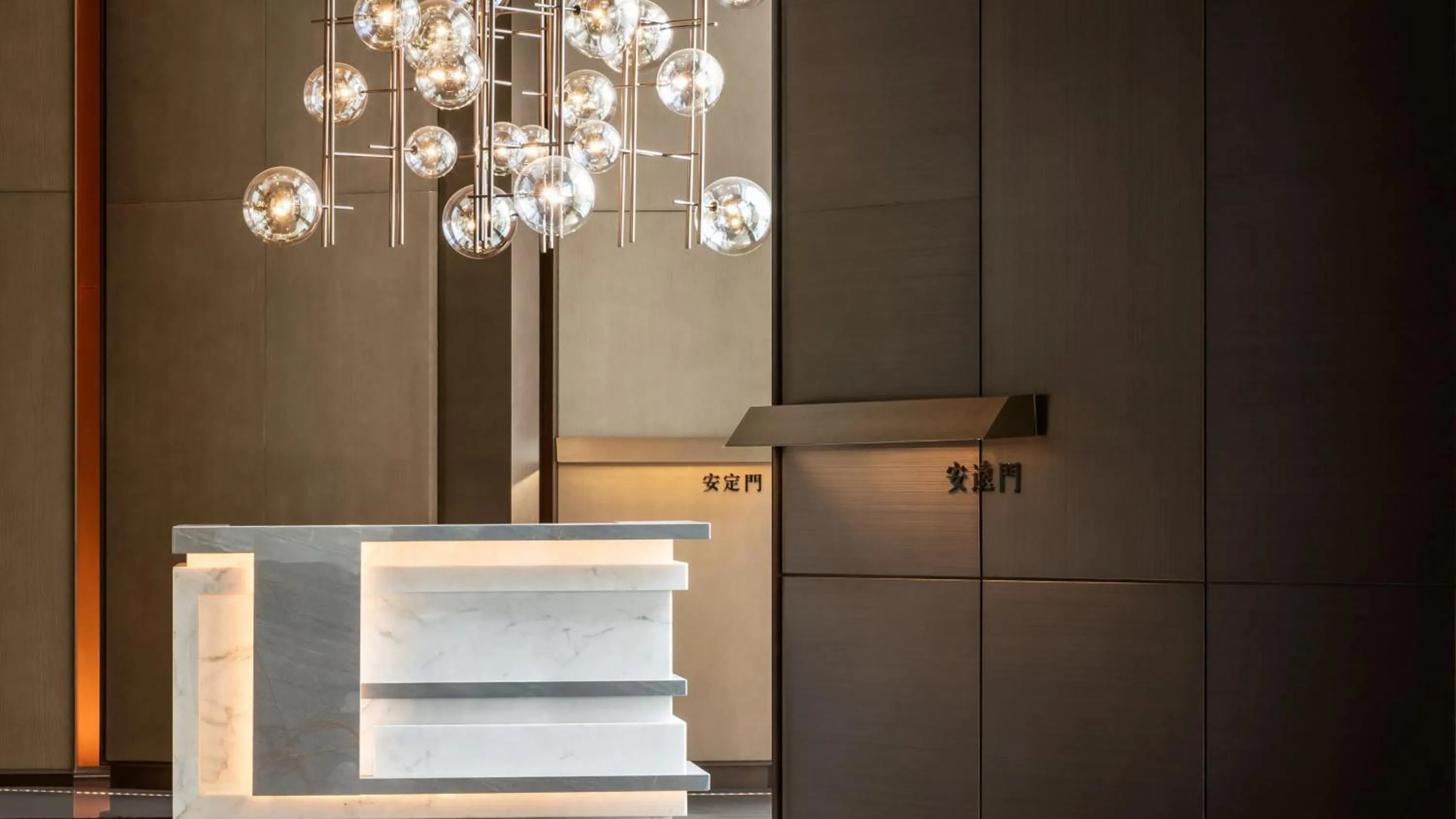 Property building in InterContinental Xi'an North by IHG