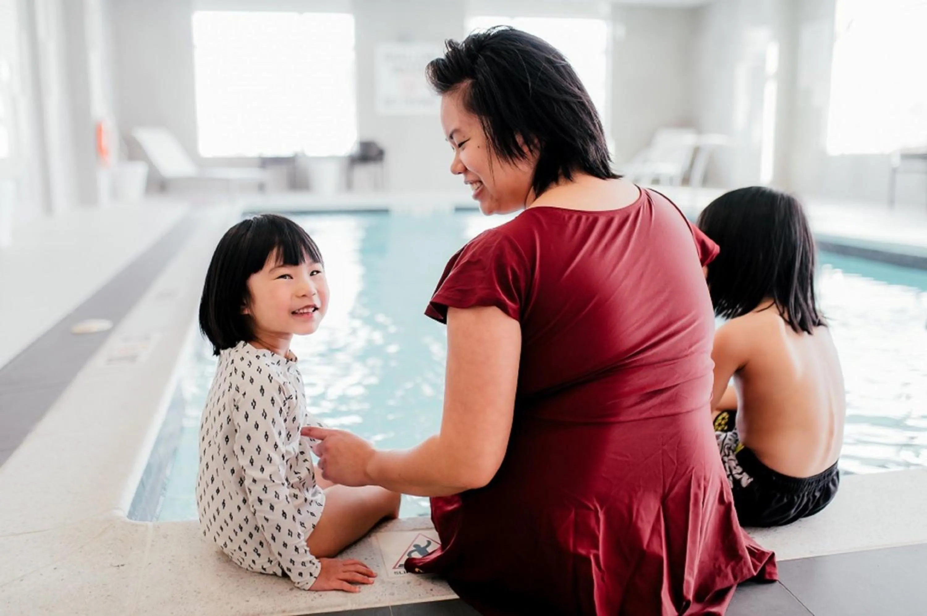 Swimming pool in Holiday Inn Express - Sarnia - Point Edward by IHG