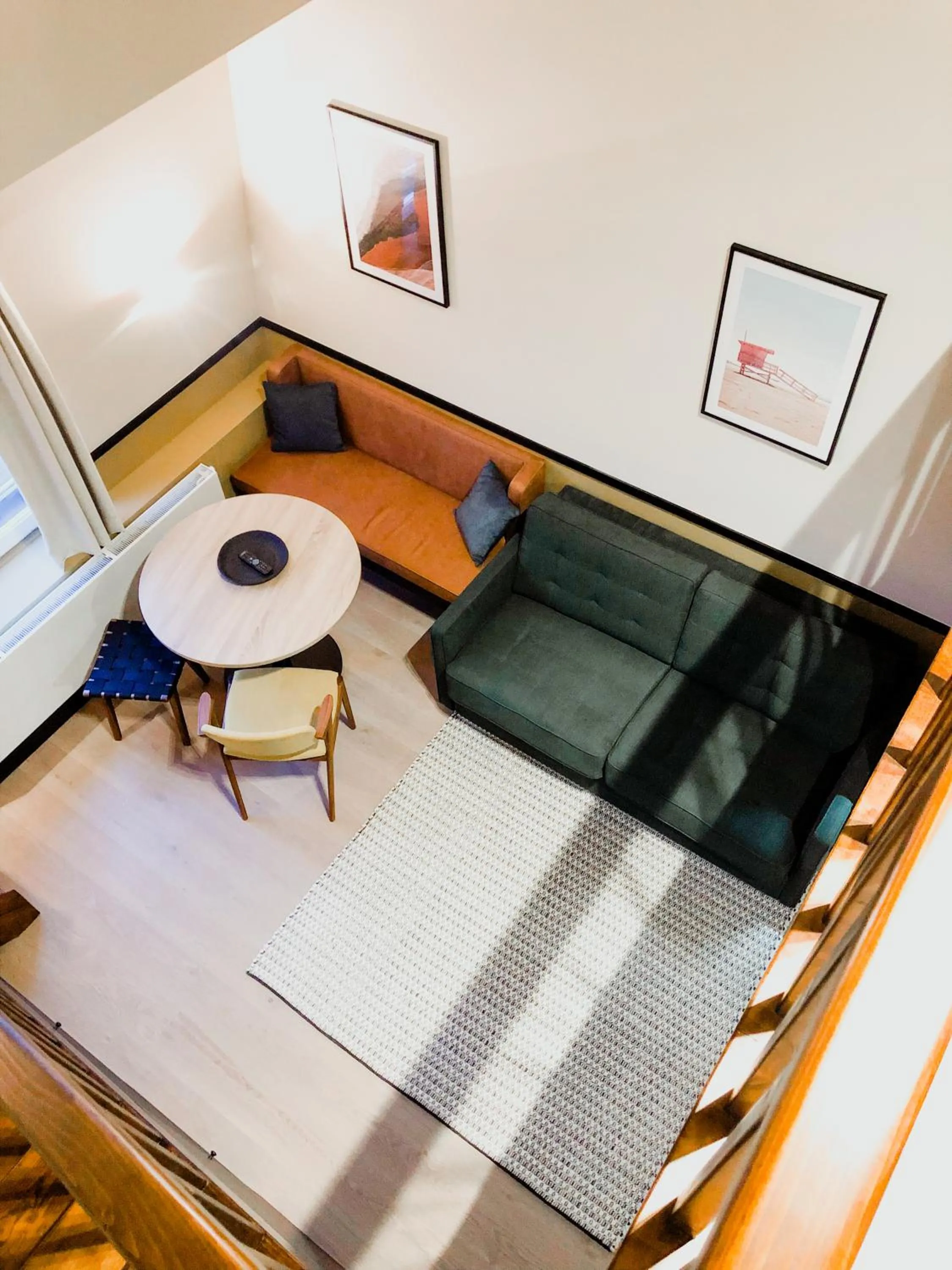 Seating area, Bed in Getaway Studios Gent