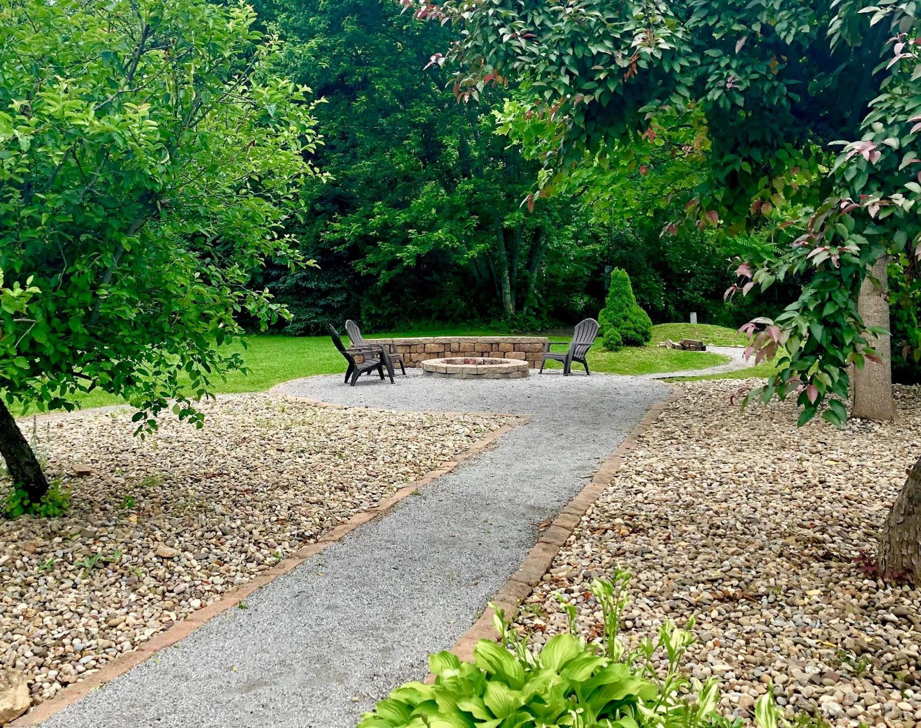 Garden in Bicentennial Inn