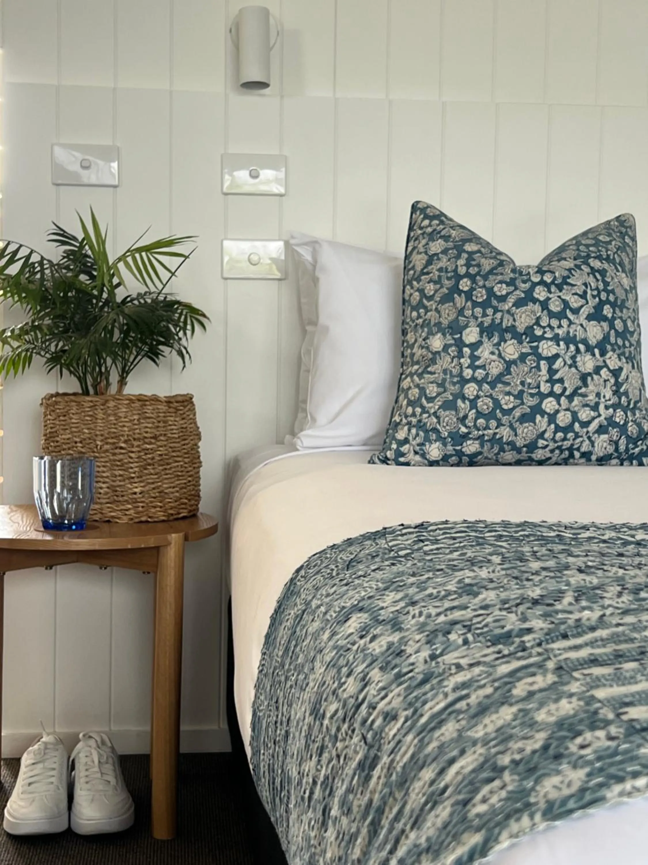 Bed in Mollymook Seascape Motel and Apartments