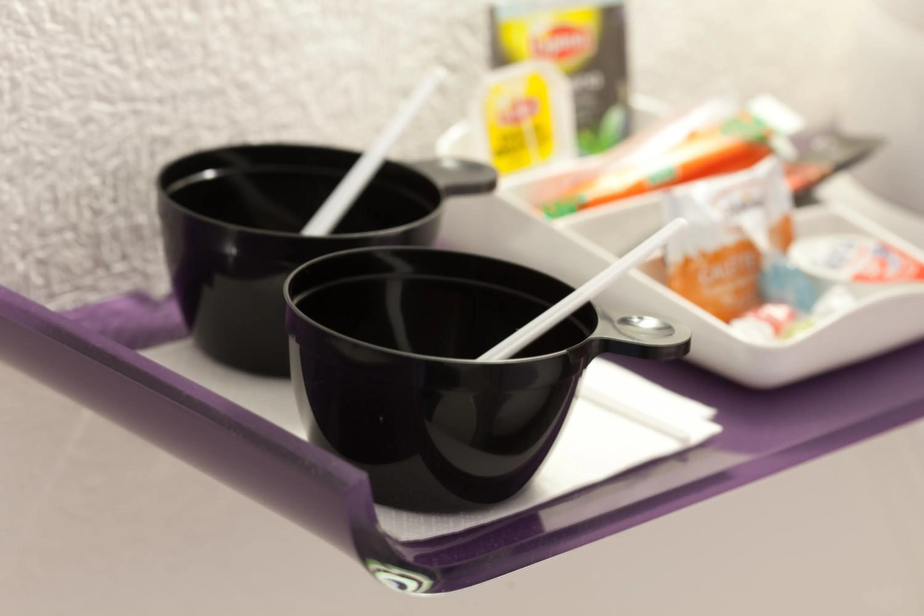 Coffee/tea facilities in The Originals City, Hôtel Alizéa, Le Mans Nord