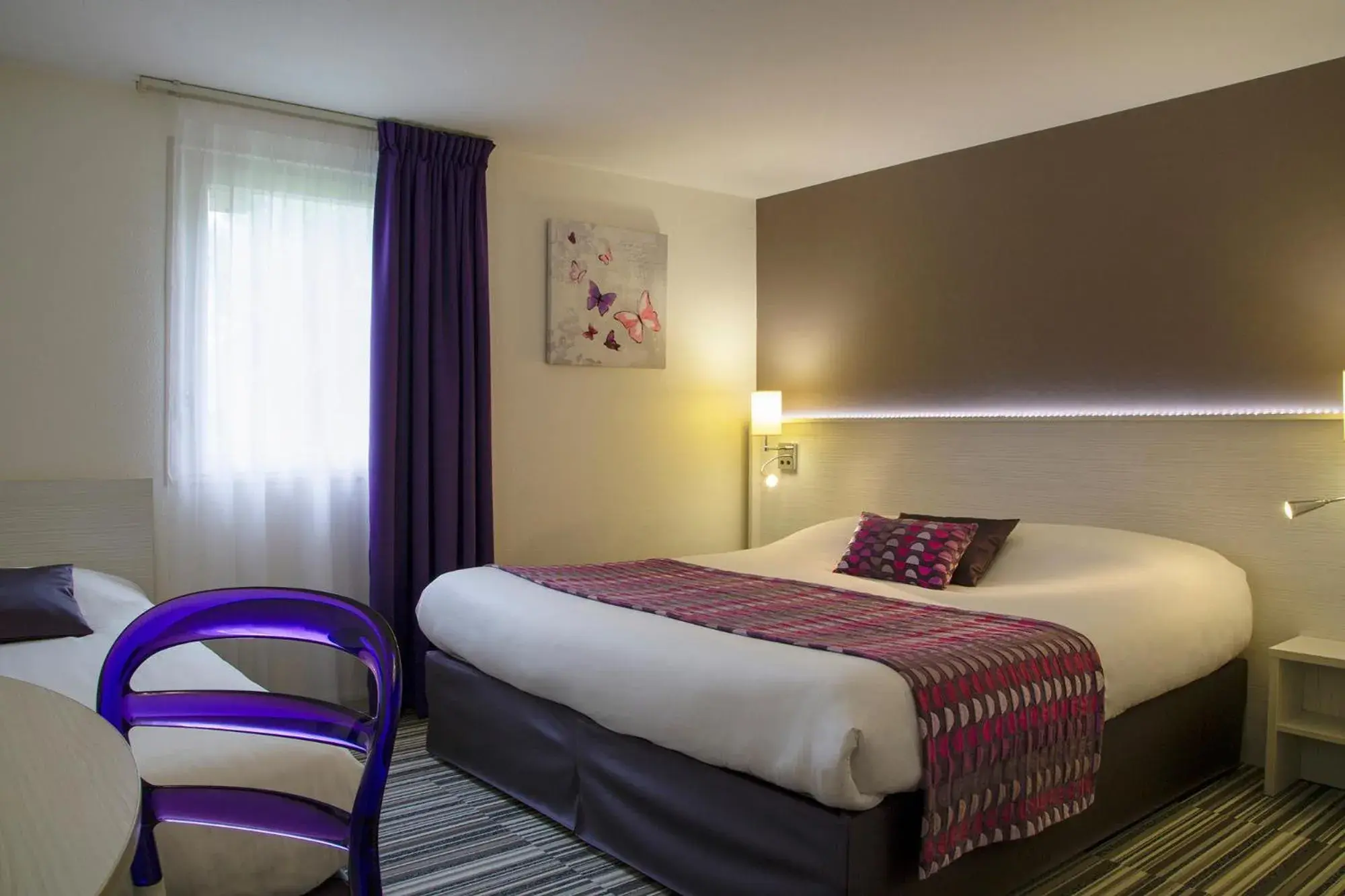 Superior Triple Room in The Originals City, Hôtel Alizéa, Le Mans Nord Superior Triple Room in The Originals City, Hôtel Alizéa, Le Mans Nord